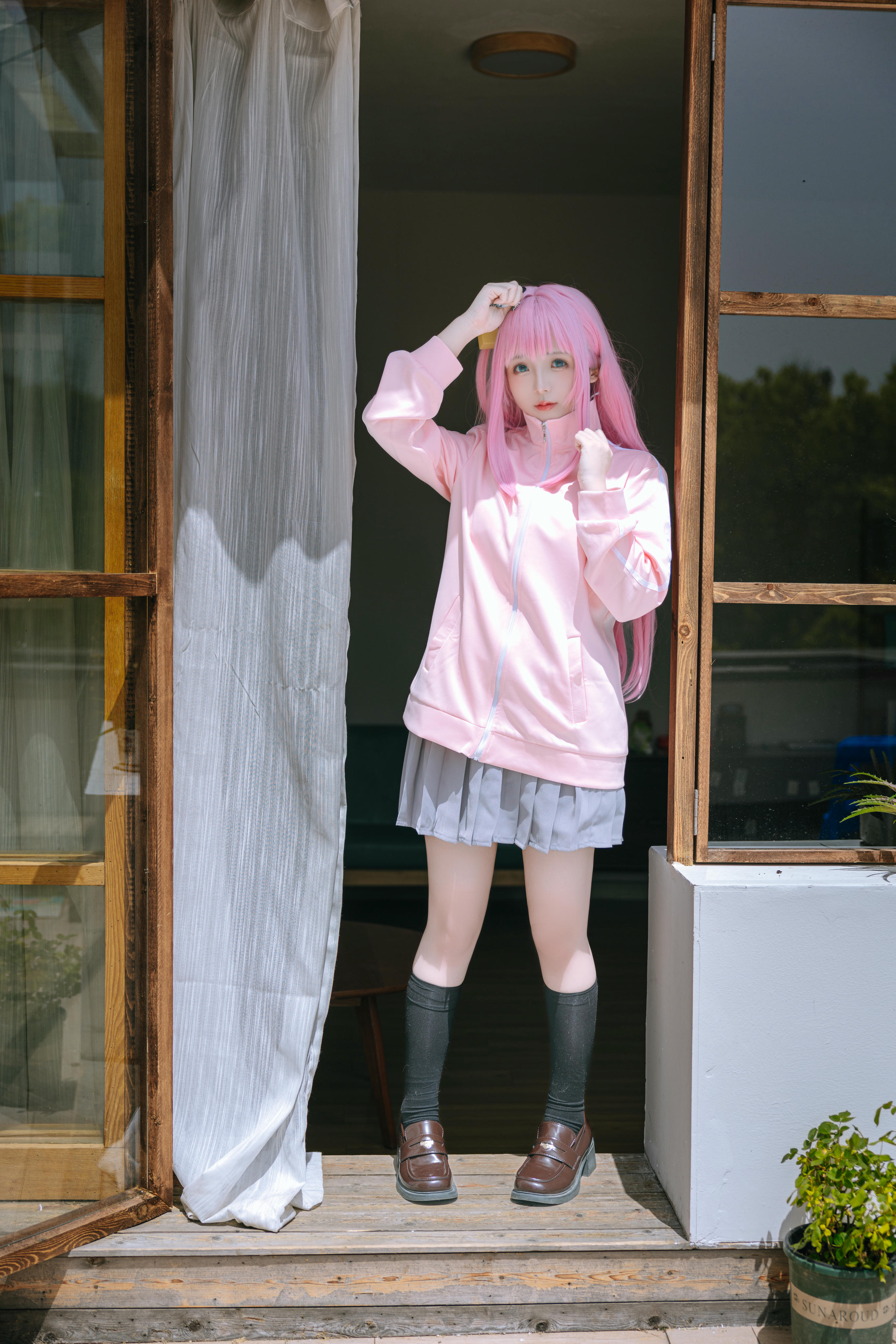 日奈娇 NO.117 小孤独[134P／2.28GB]_第1集