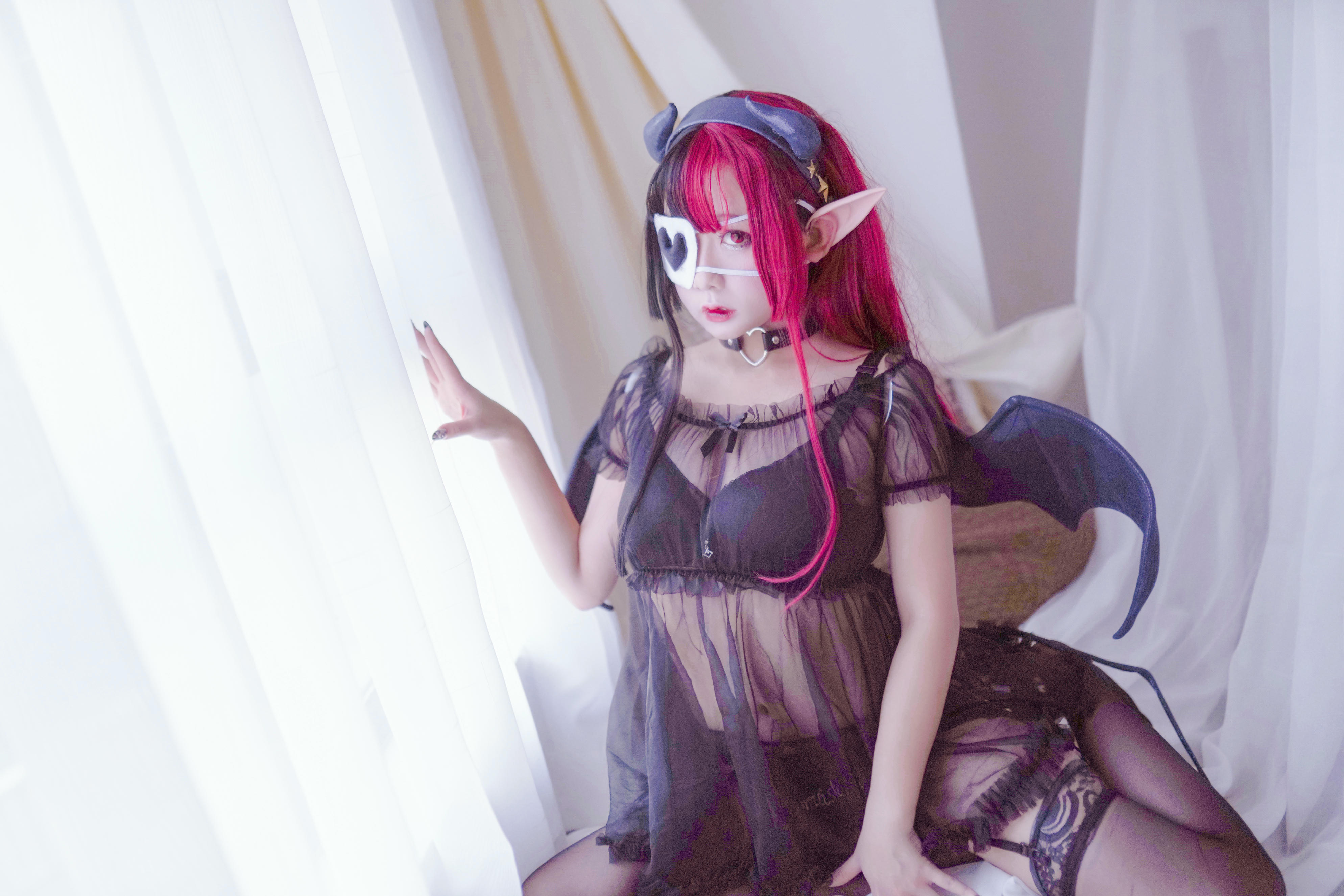 16【日奈娇】红色使魔 [40P-819MB]_第1集