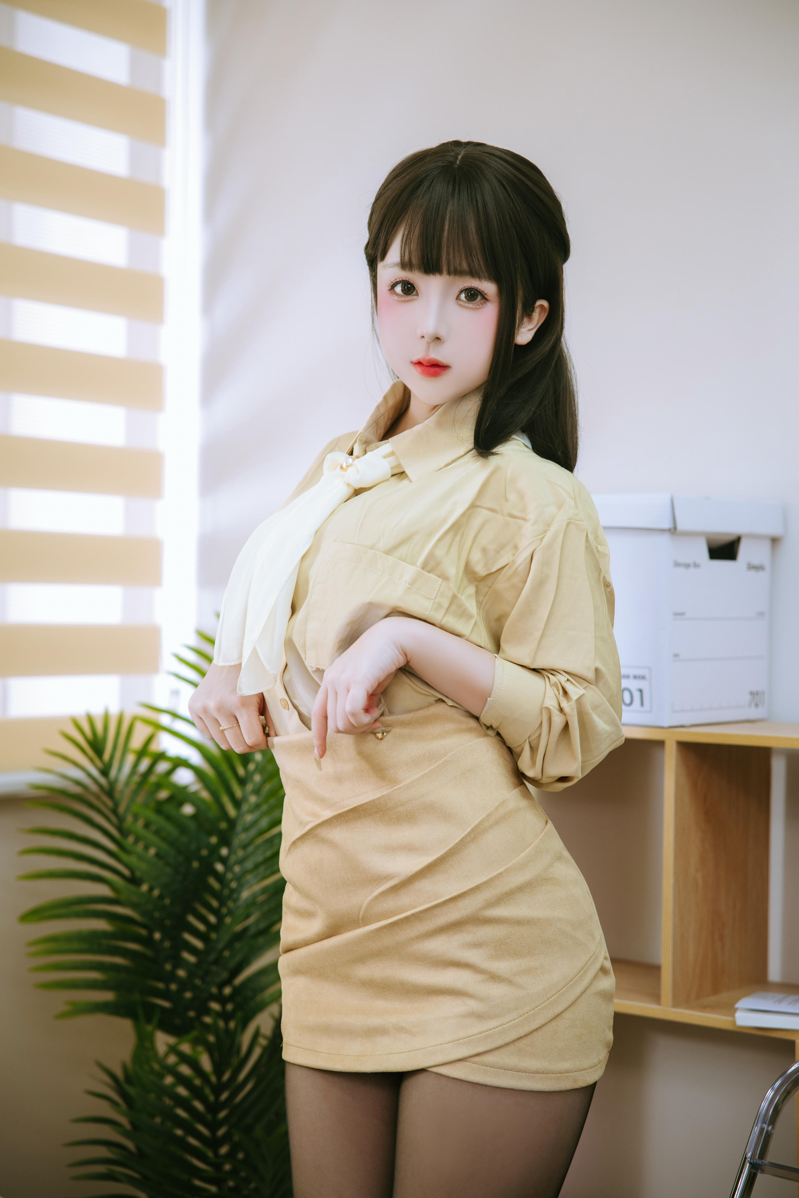 日奈娇 NO.193 秘书 [181P 1.29GB]_第1集