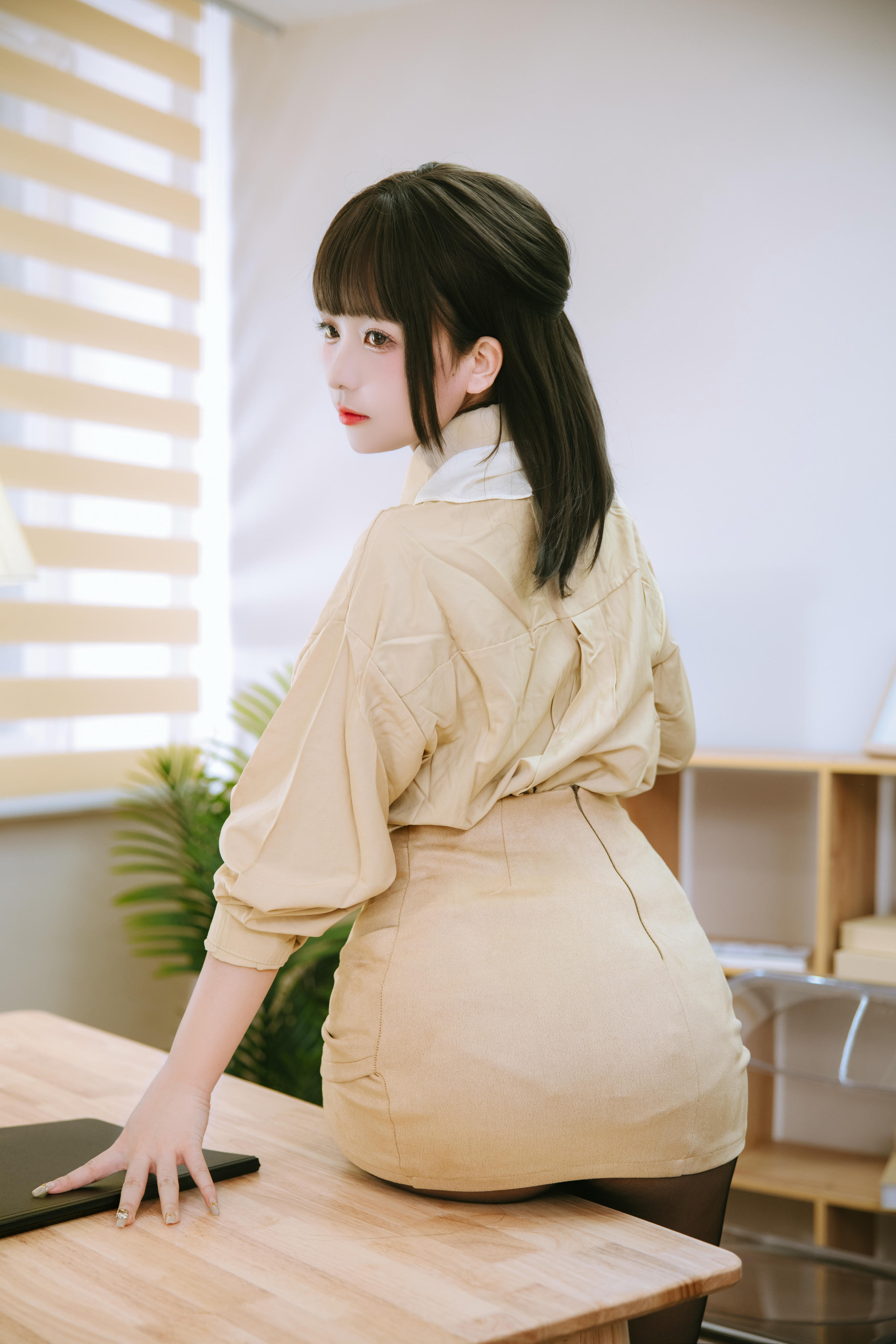 日奈娇 NO.193 秘书 [181P 1.29GB]_第2集