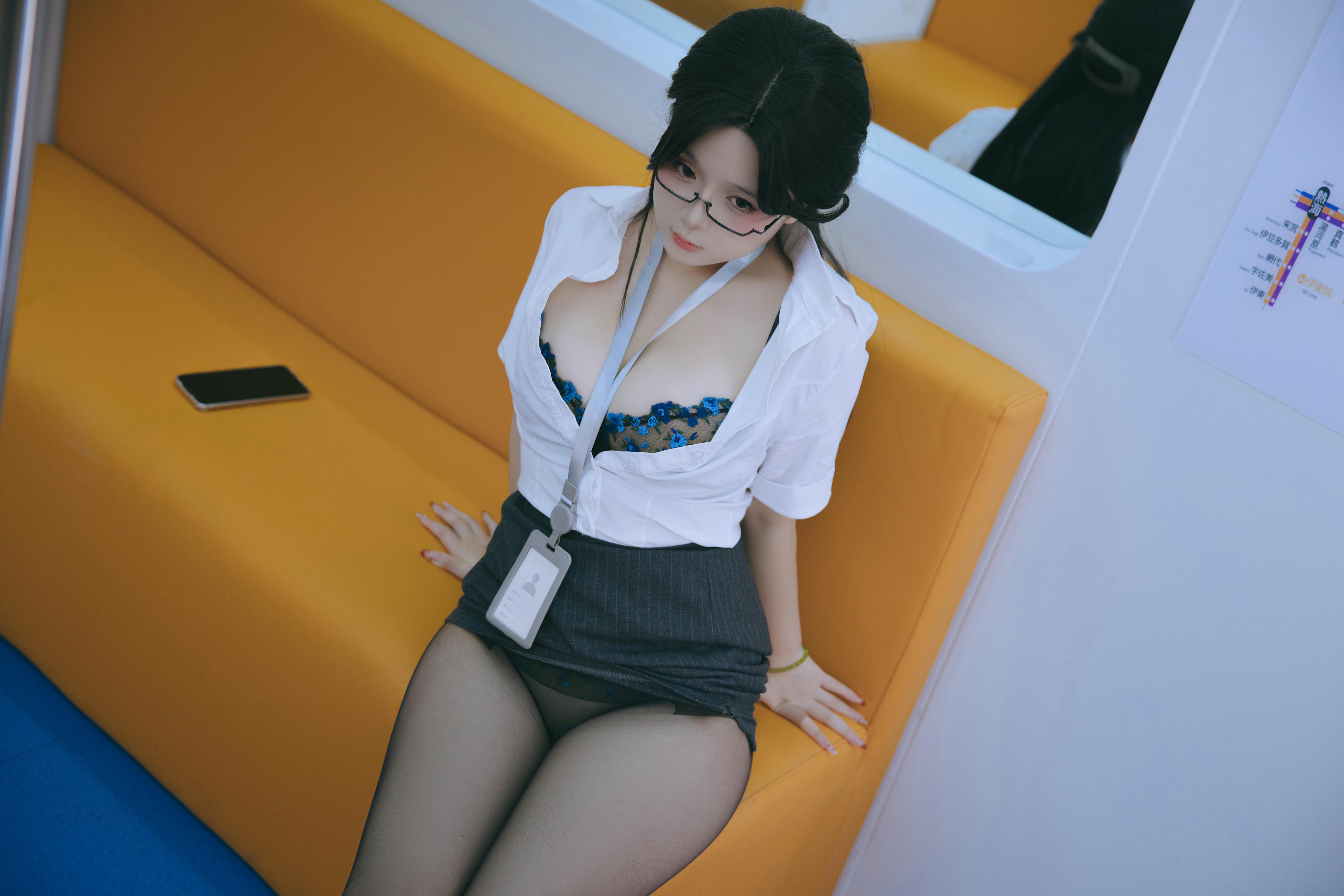 日奈娇 NO.212 地铁OL[237P-8V-3.4G]_第4集