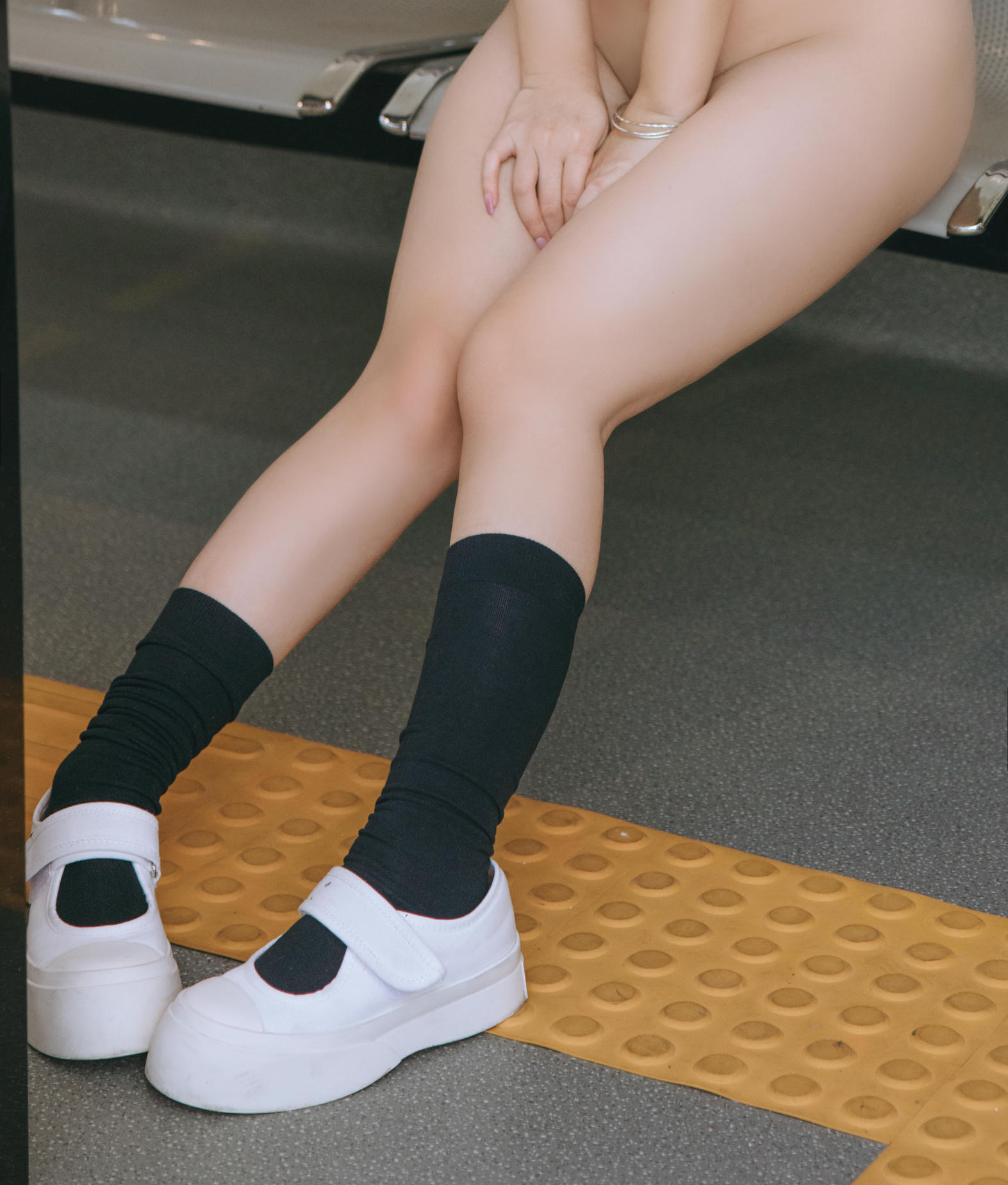 日奈娇 NO.215 列车JK[140P-2.2G]_第4集