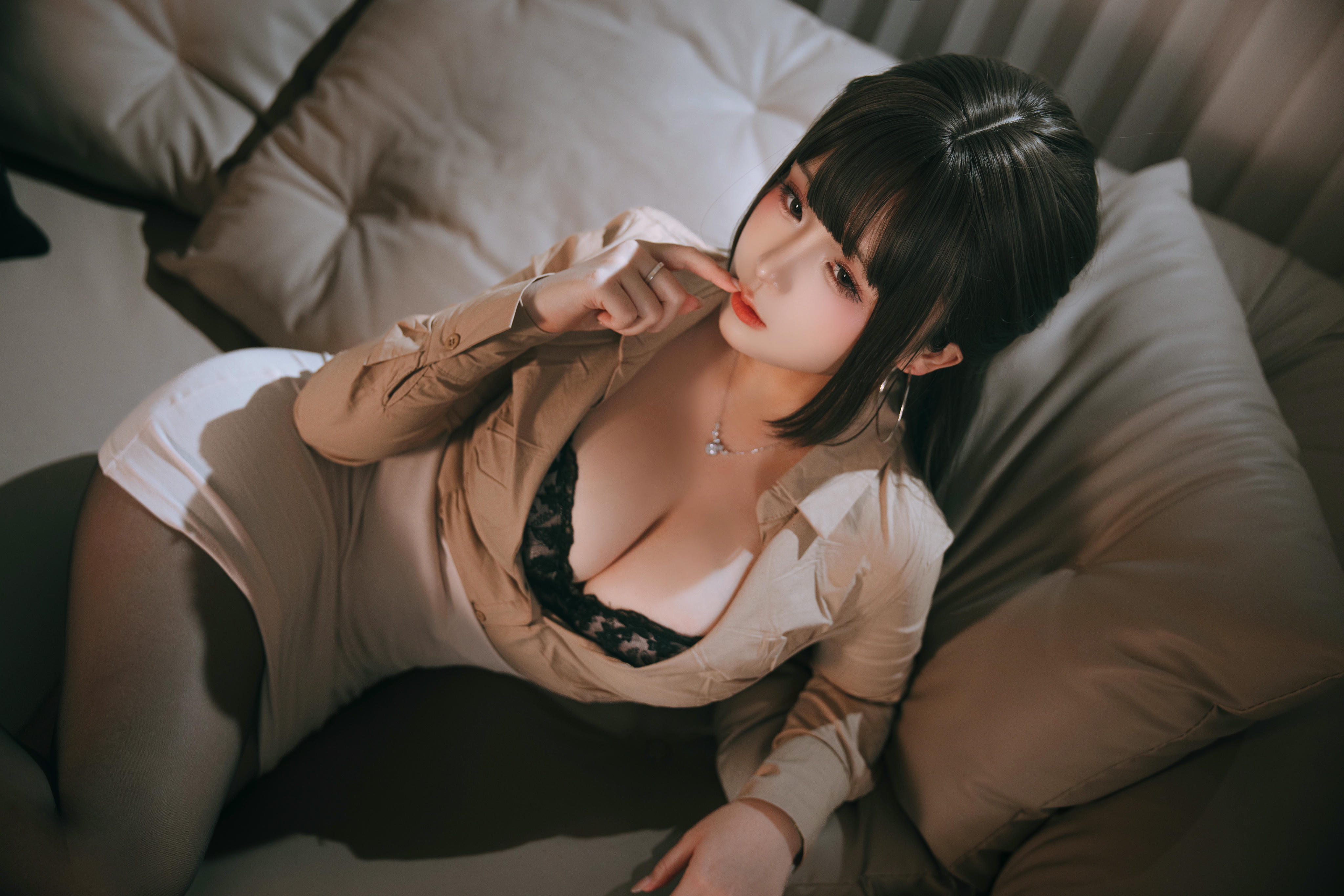 日奈娇 NO.224 醉酒的同事[243P8V-2.51G]-喝醉的同事_第1集