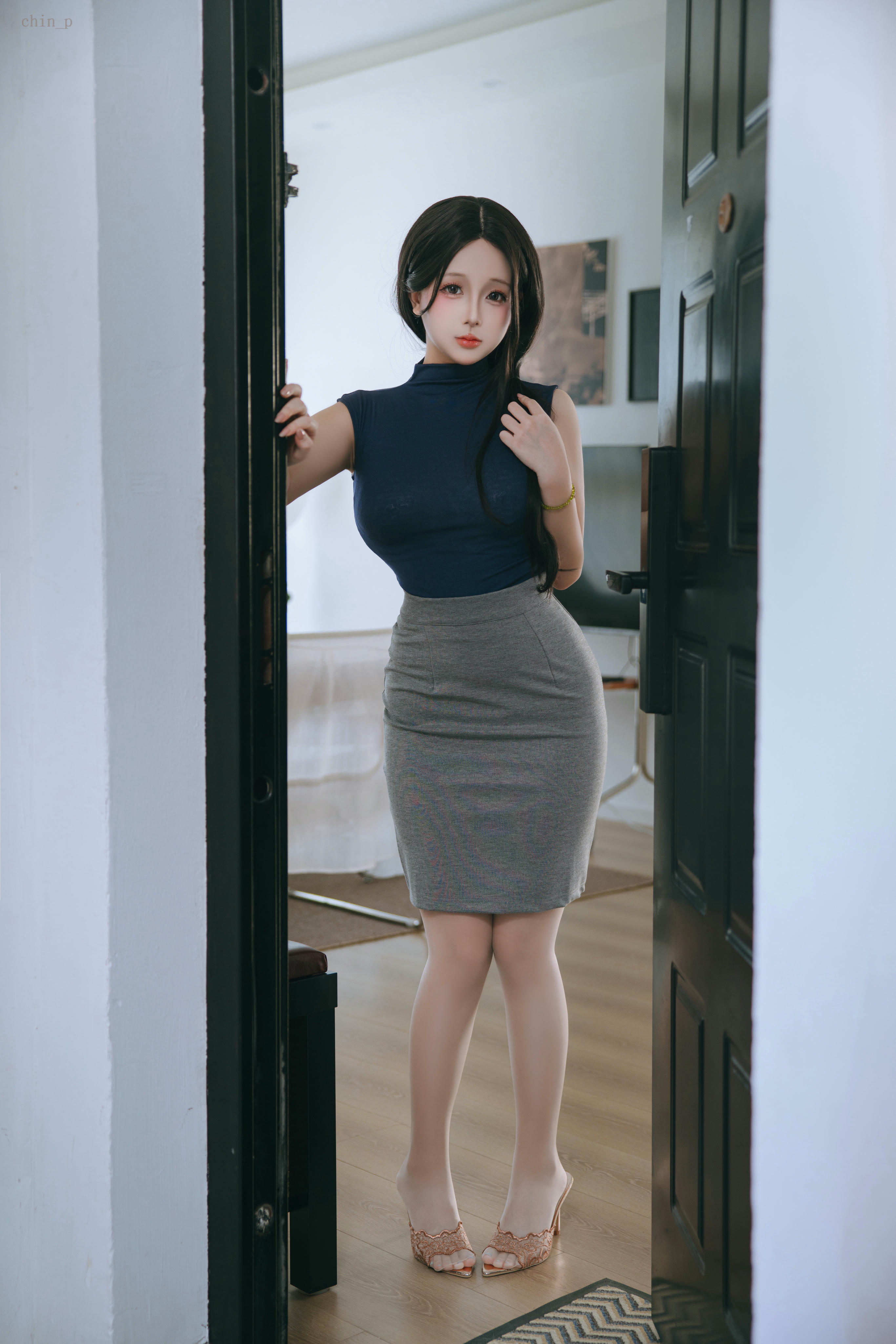 日奈娇 NO.227 嫂子[230P6V-1.99GB]_第1集