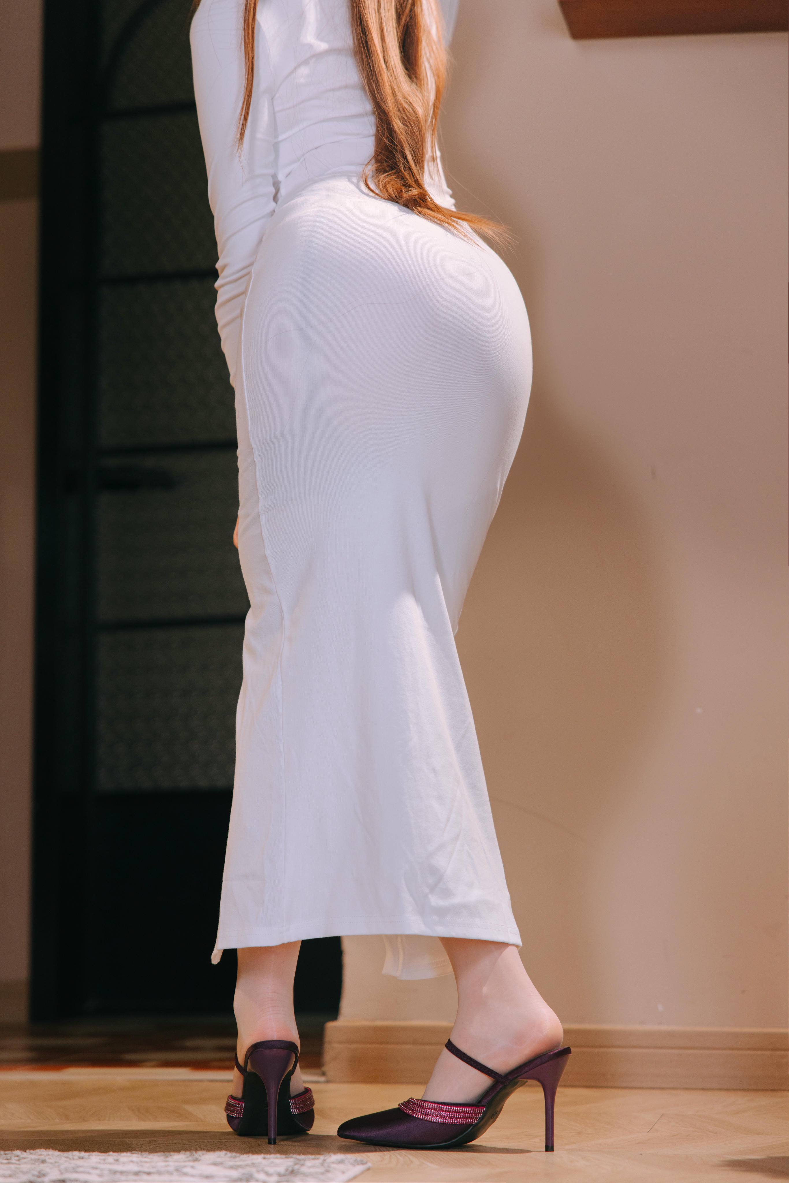 日奈娇 NO.233 女房东[245P9V 2.38GB]_第1集