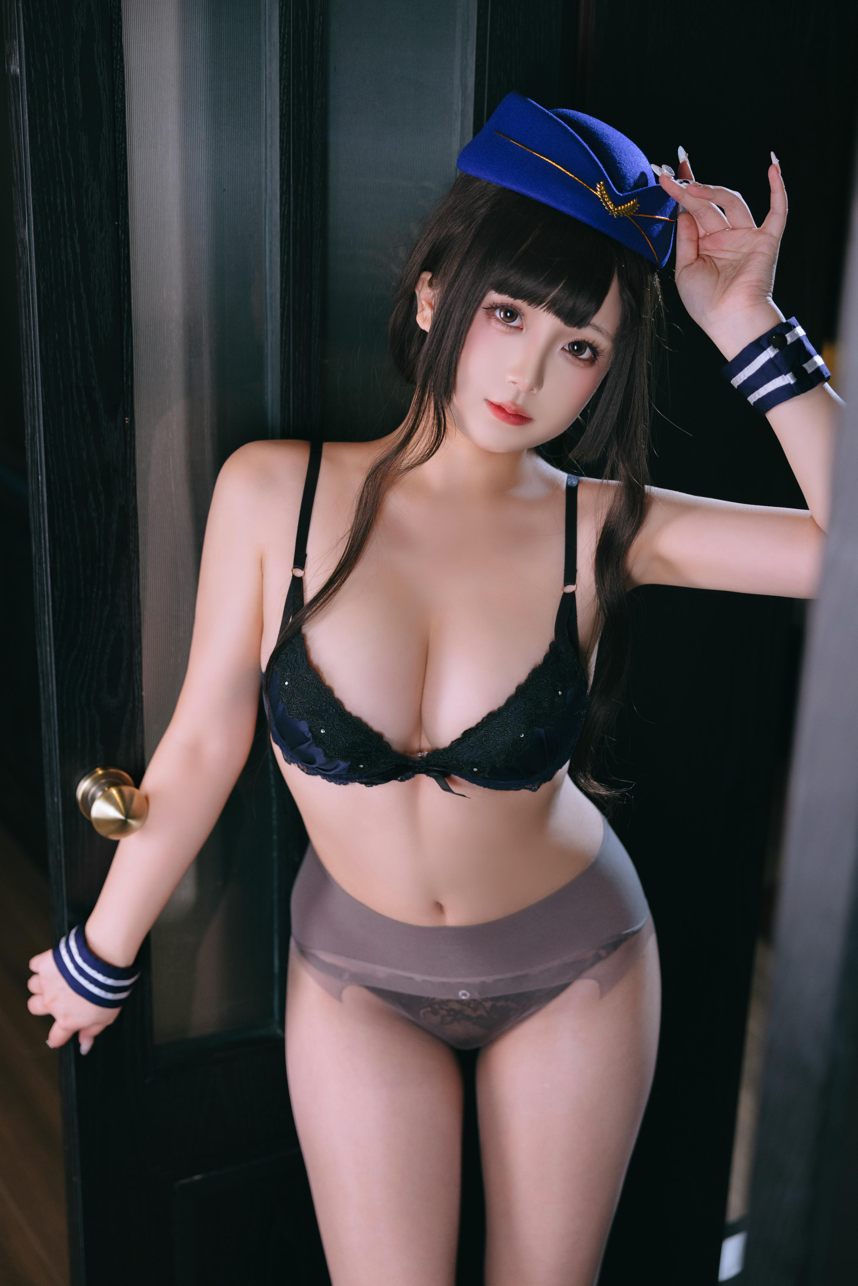 日奈娇 NO.239 头等舱休息室[161P6V 1.65G]_第4集