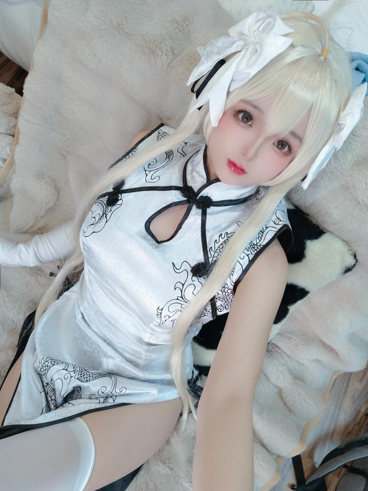 日奈娇 NO.241 穹妹自拍[20P 28.9M]_第1集