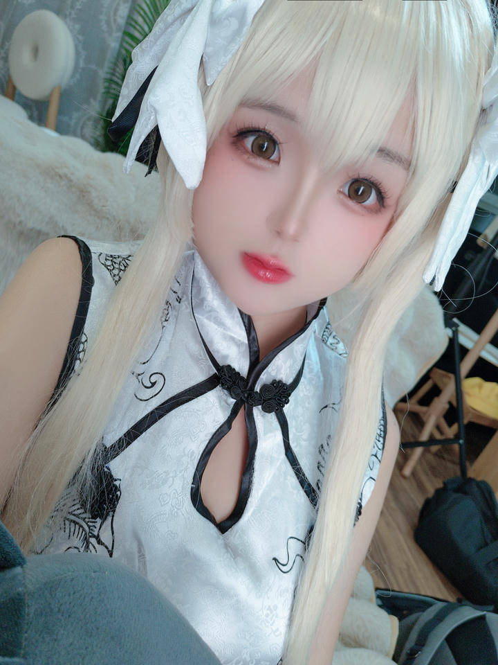 日奈娇 NO.241 穹妹自拍[20P 28.9M]_第1集