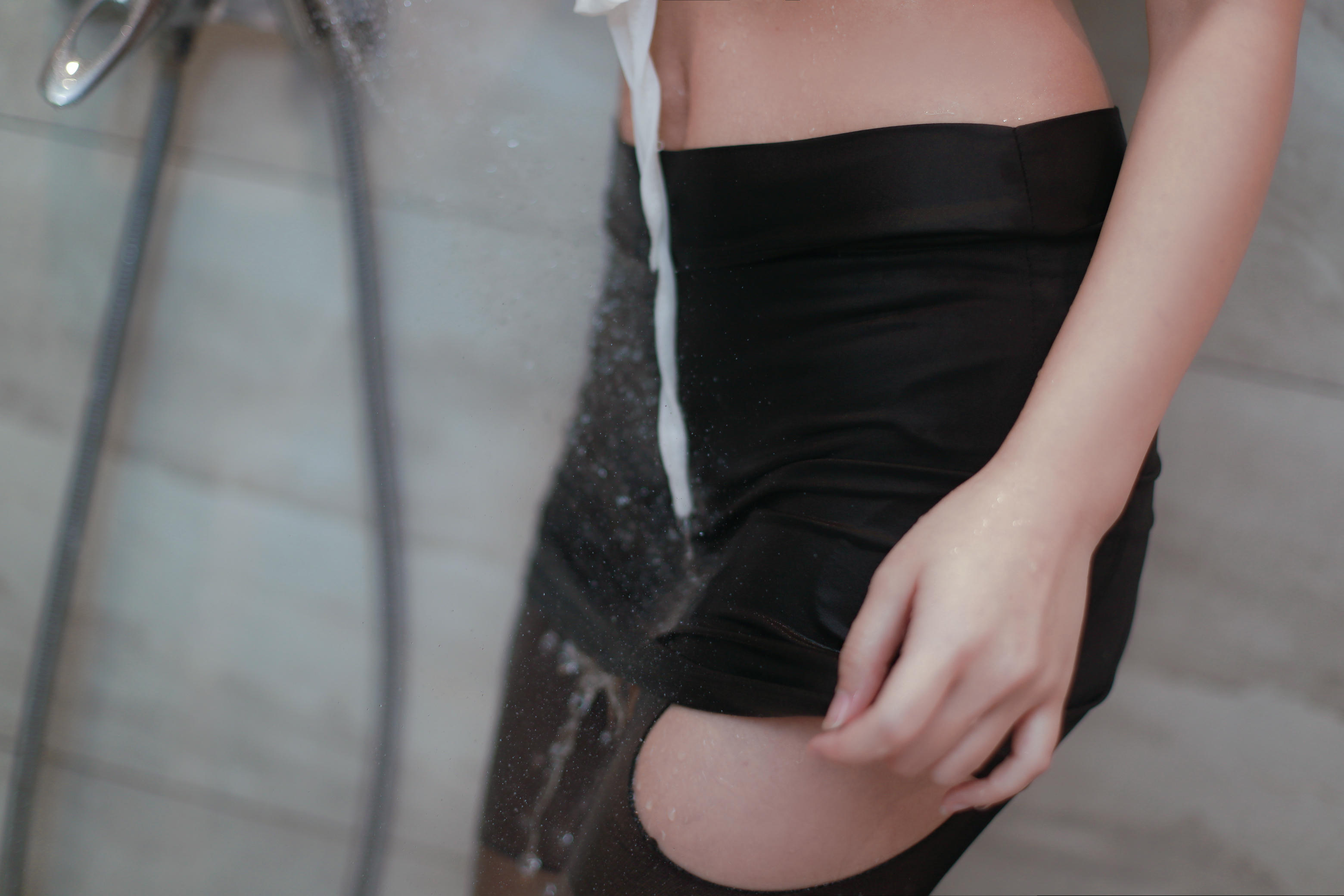 21【日奈娇】浴室OL [41P-356MB]_第1集