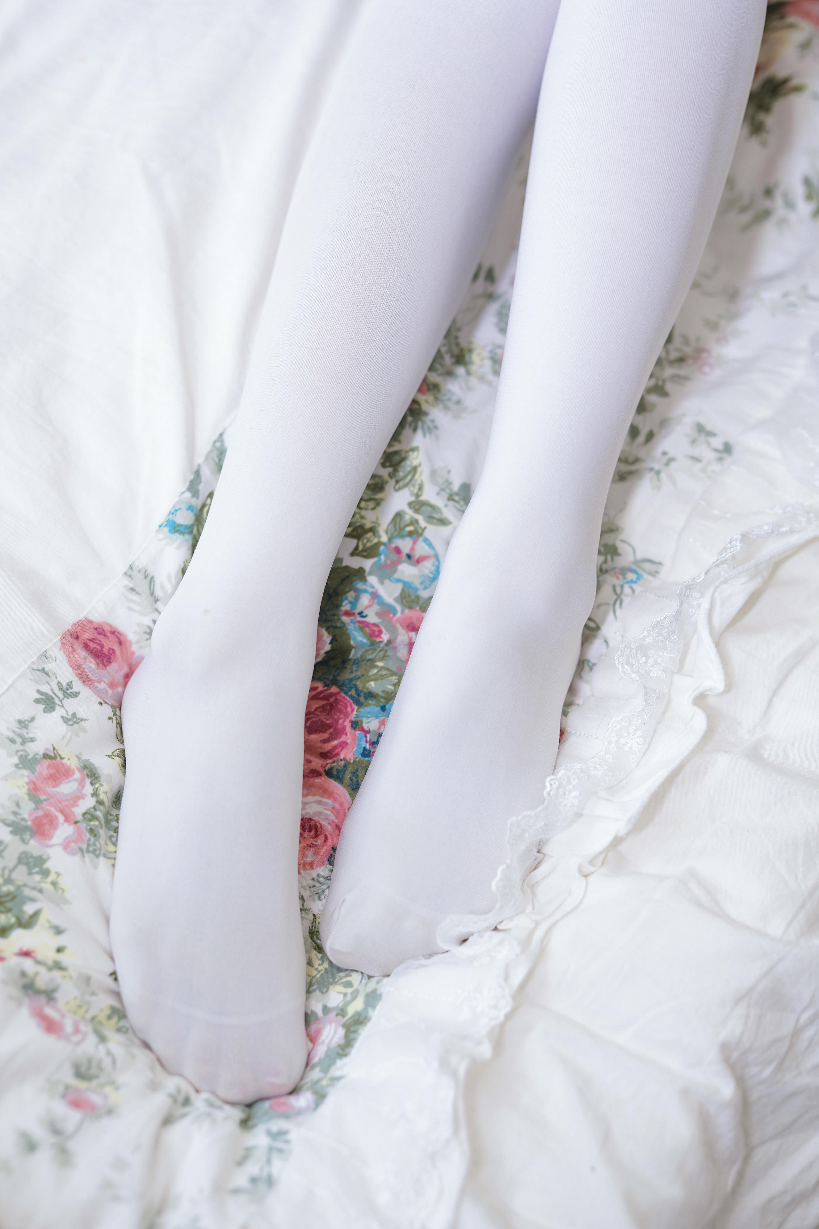 24【日奈娇】艾米利亚同人 [41P-599M]_第1集