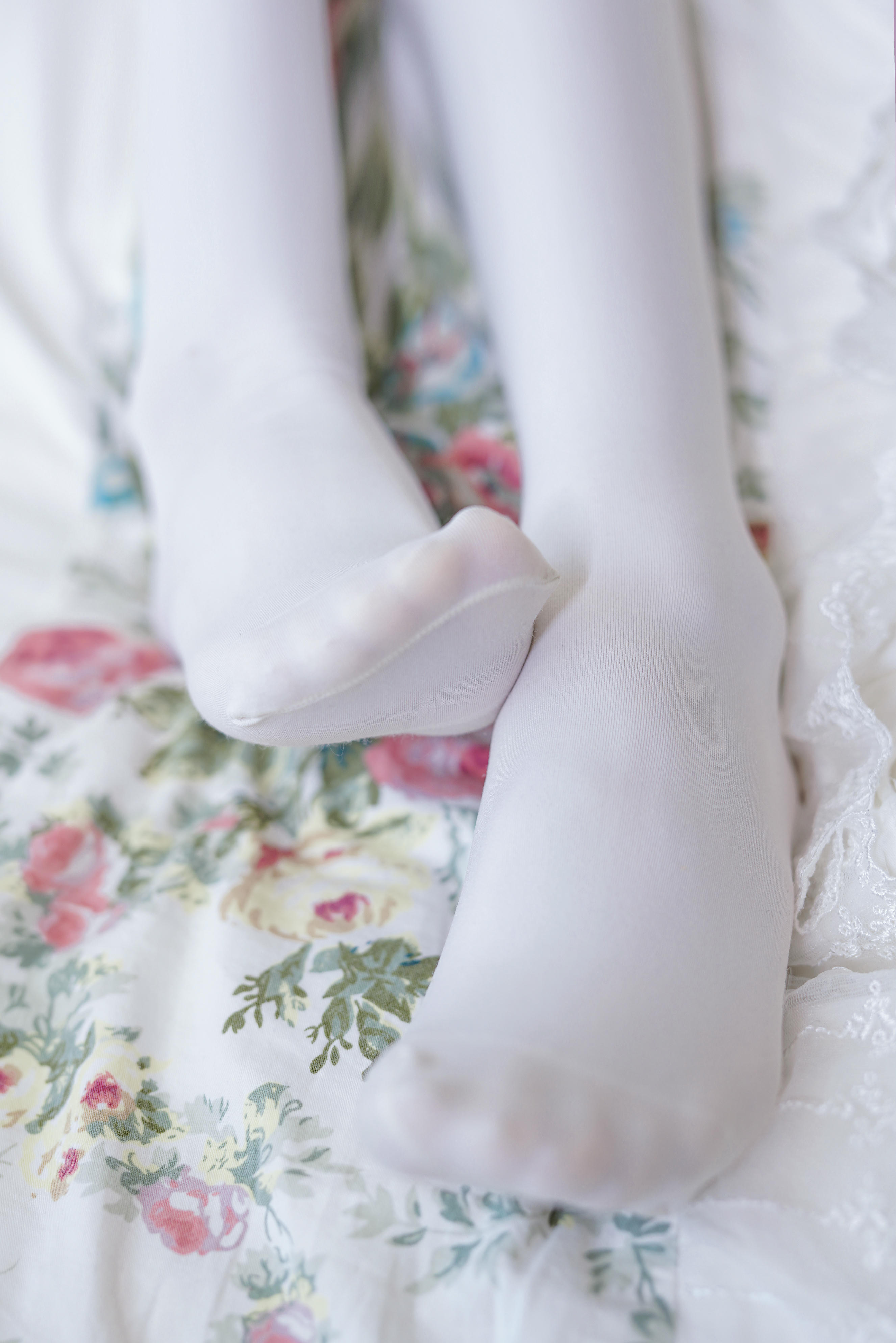 24【日奈娇】艾米利亚同人 [41P-599M]_第1集