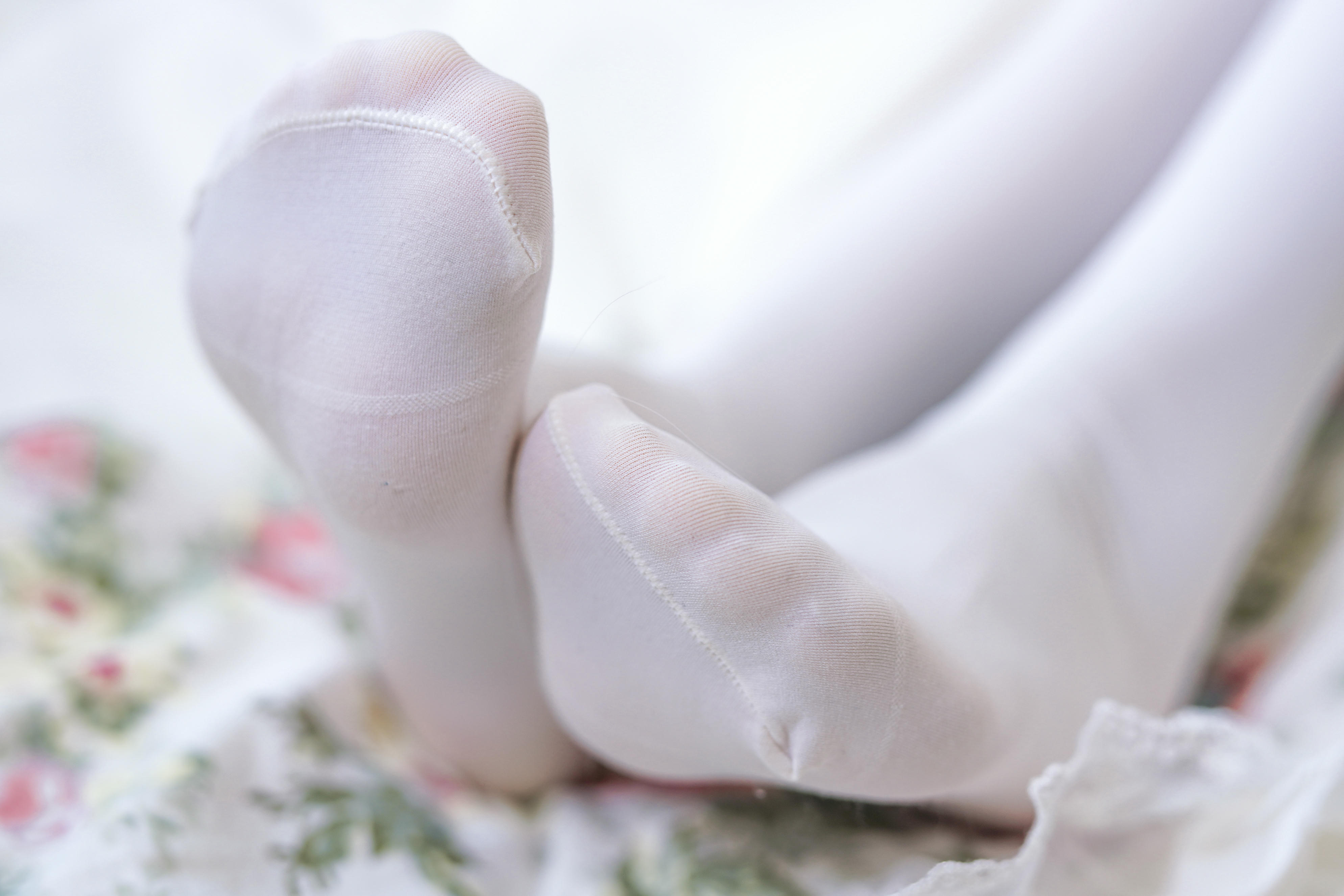 24【日奈娇】艾米利亚同人 [41P-599M]_第1集