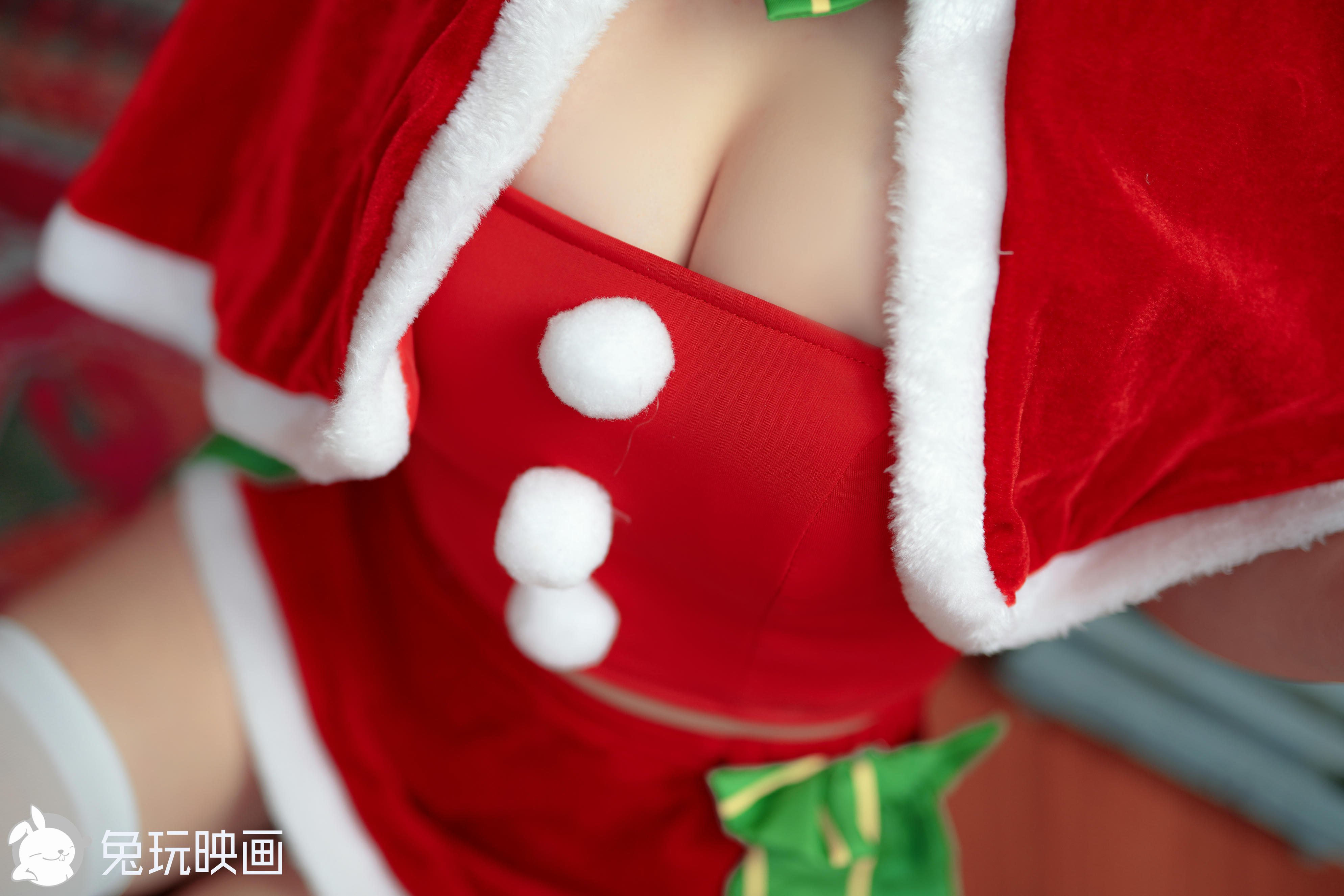 25【日奈娇】圣诞蕾姆 [40P-798MB]_第2集