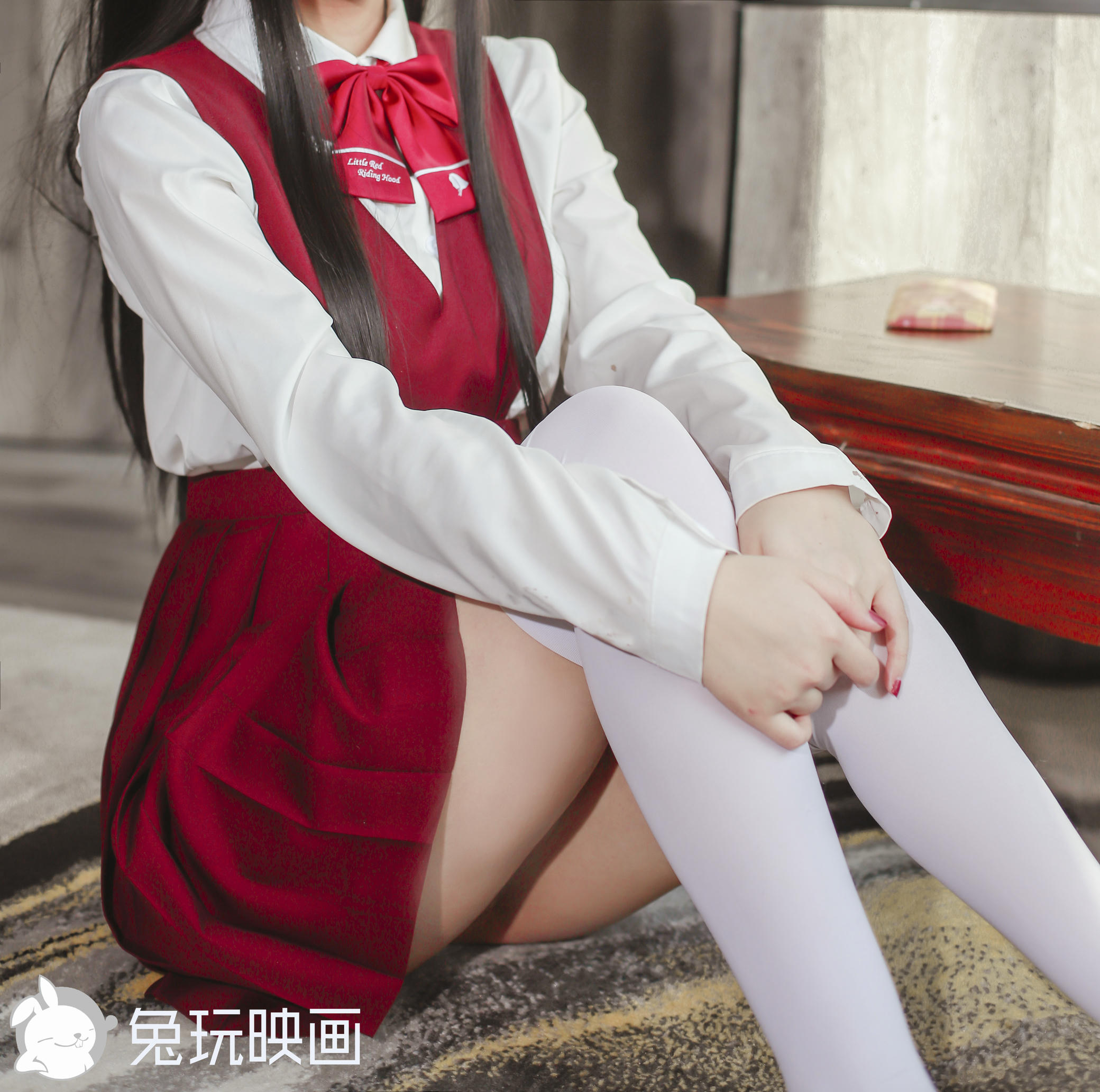 27【日奈娇】一袭红裙 [40P-573MB]_第2集