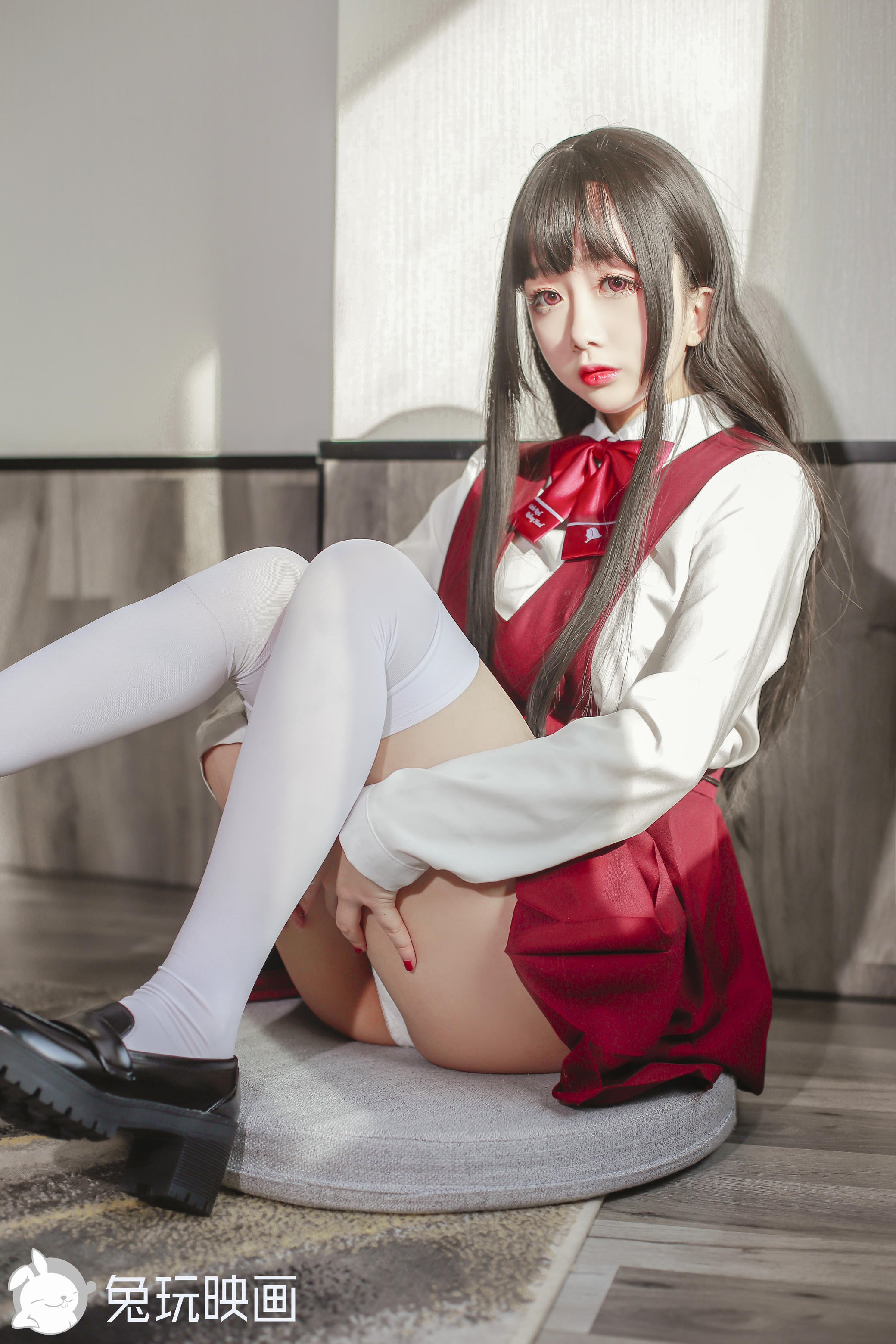 27【日奈娇】一袭红裙 [40P-573MB]_第2集