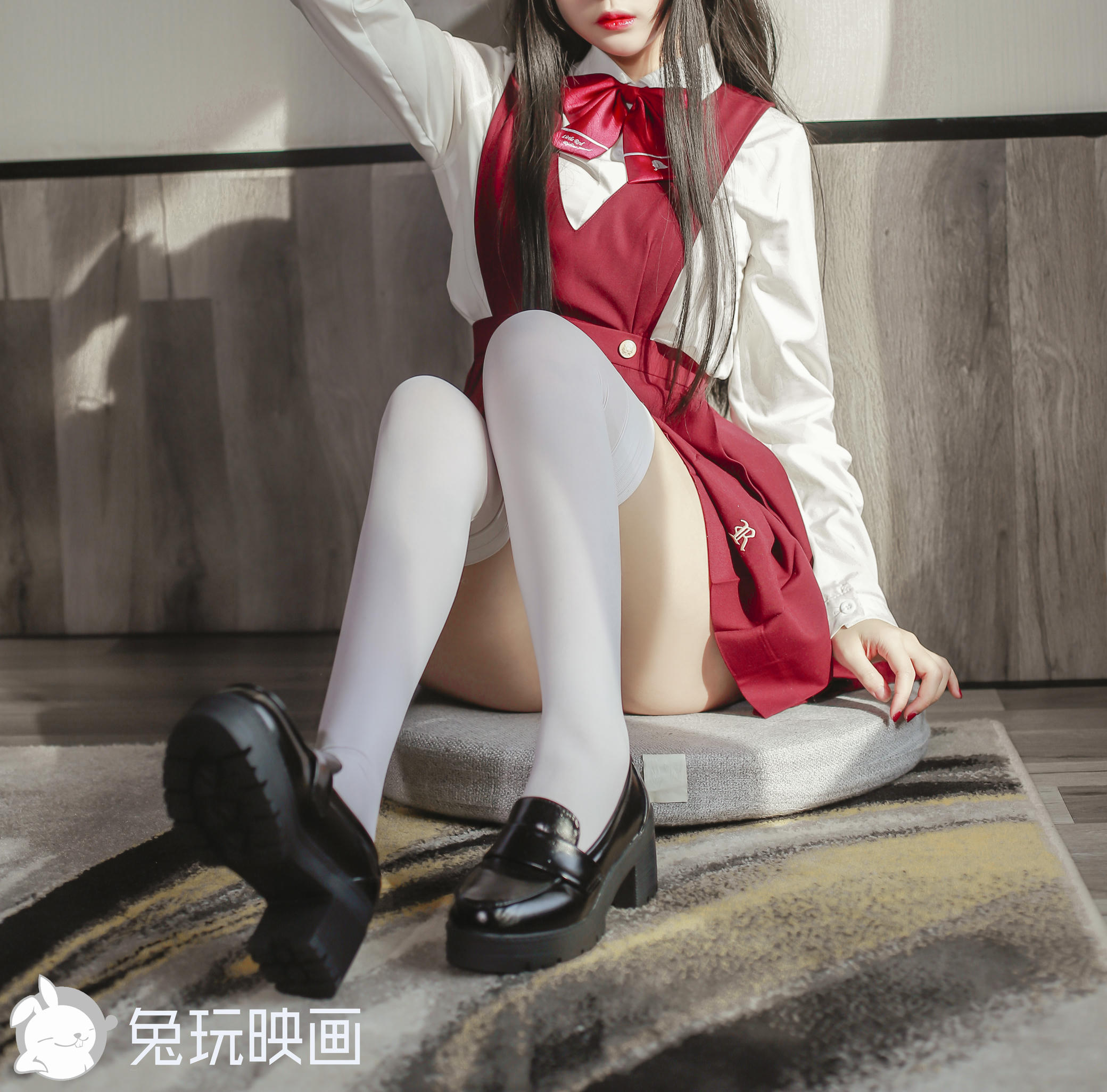 27【日奈娇】一袭红裙 [40P-573MB]_第2集