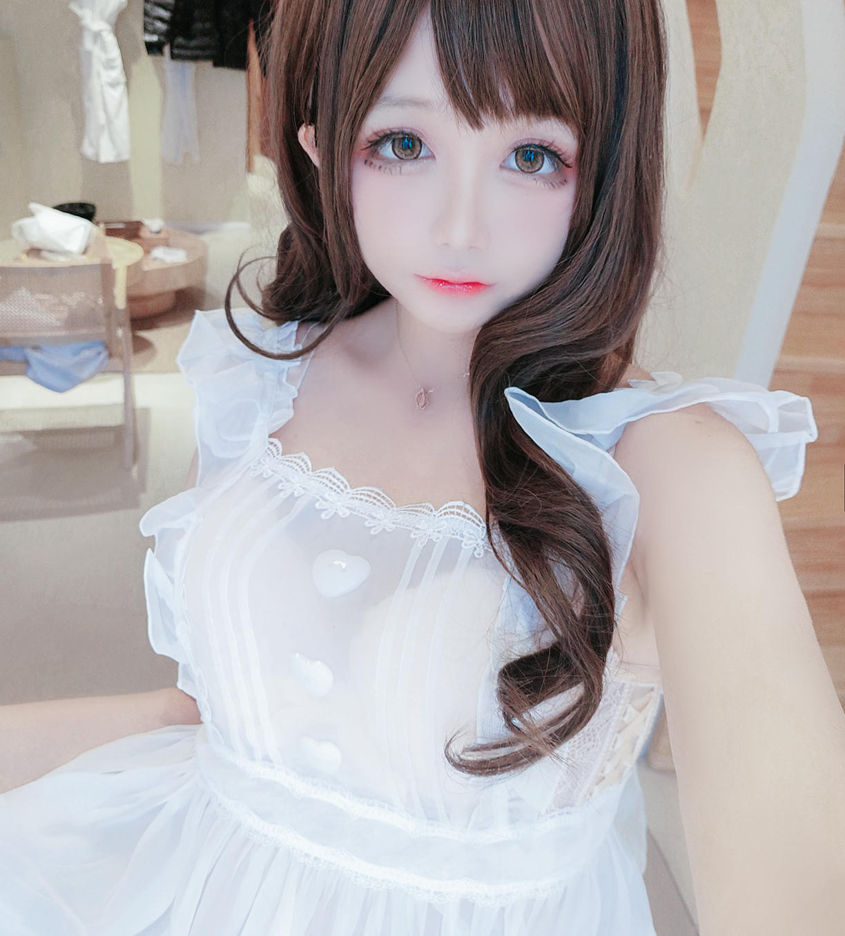 35【日奈娇】围裙人妻[93P-1.06G]-透明围裙自拍_第1集