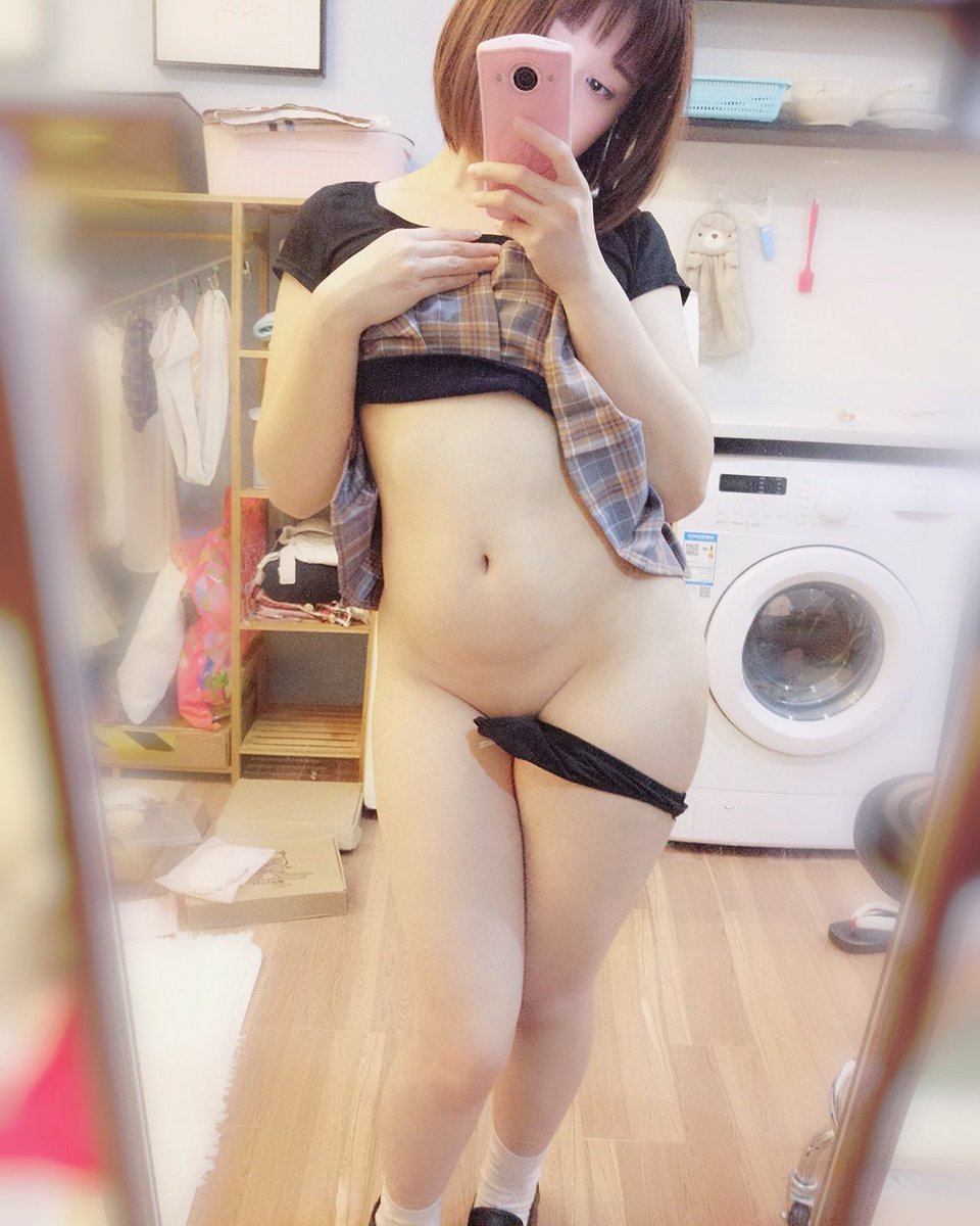 日本cosplay肉肉-Twitter 17022020 1313_第18集