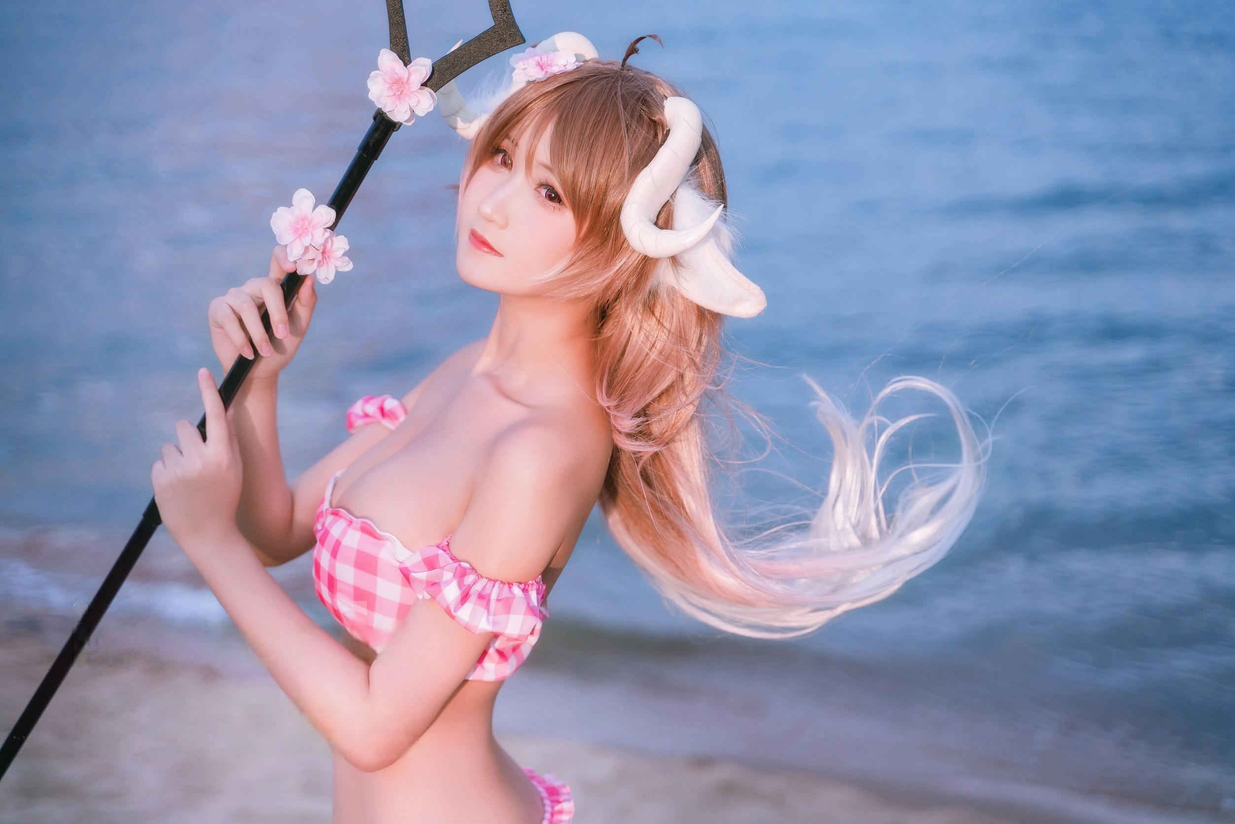 三度_69 NO.072 小羊泳装[17P 197.2M]_第1集