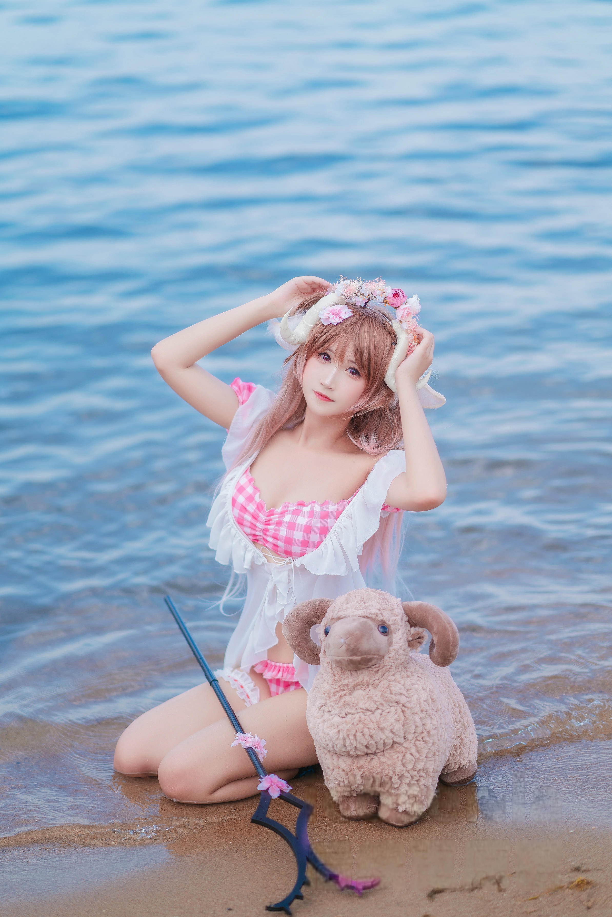 三度_69 NO.072 小羊泳装[17P 197.2M]_第1集