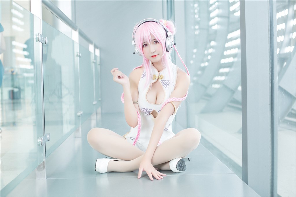 三度_69 NO.001 兔玩 cos集锦 [40P-475MB]-无水印小图_第1集