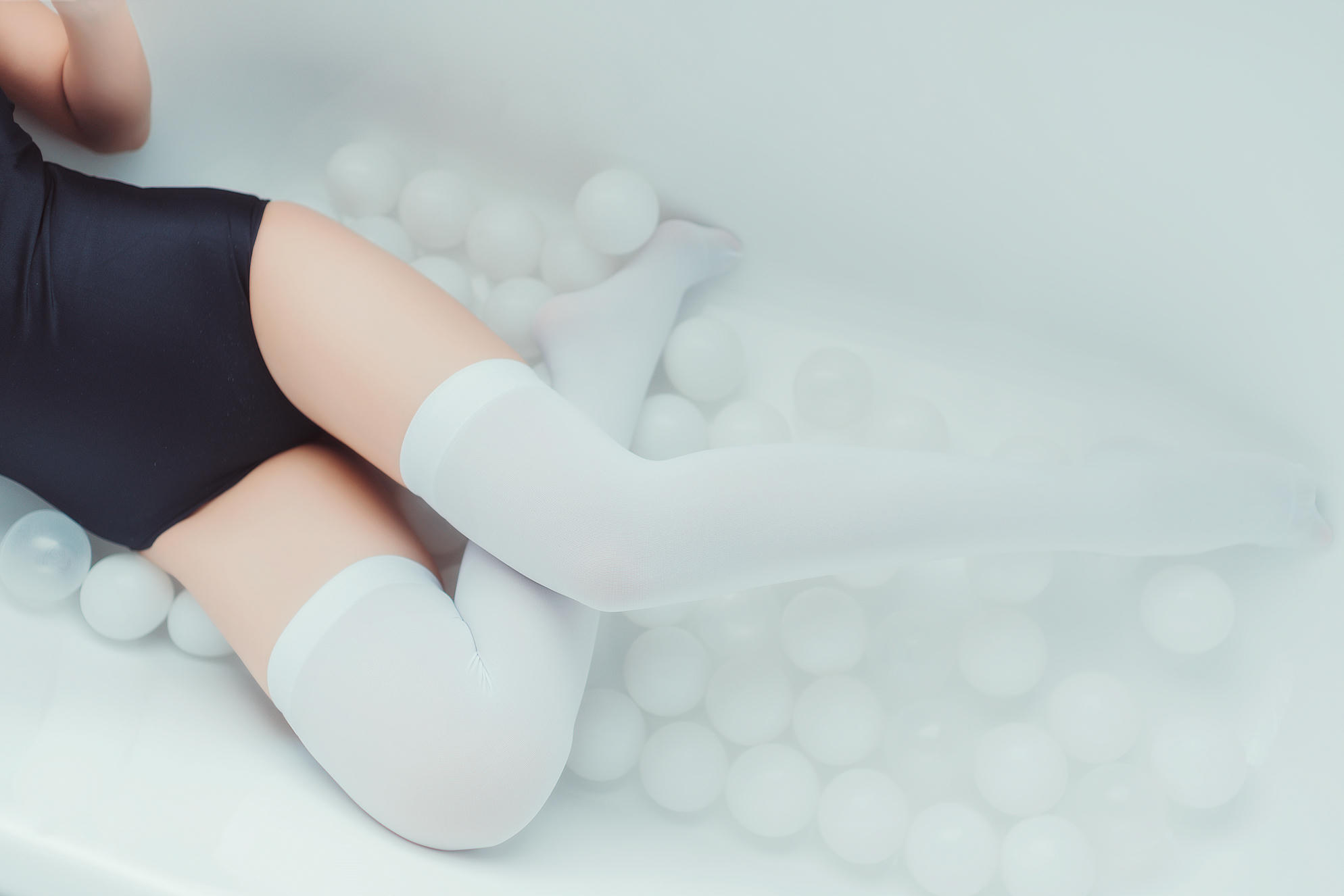 三度_69 NO.019 白丝喵 [42P-336MB]_第1集