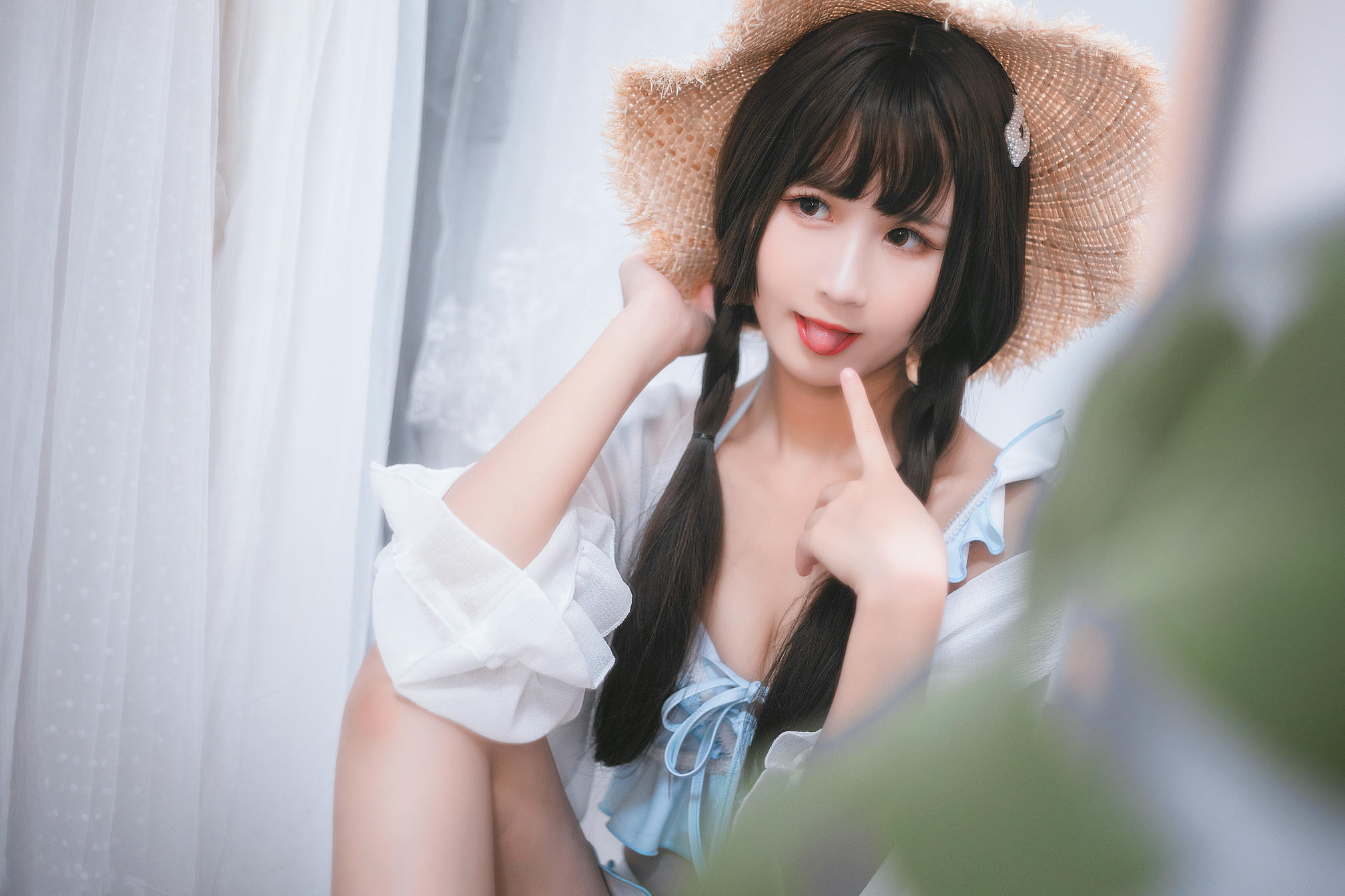 三度_69 NO.020 房间里的夏天 [42P-341MB]_第1集