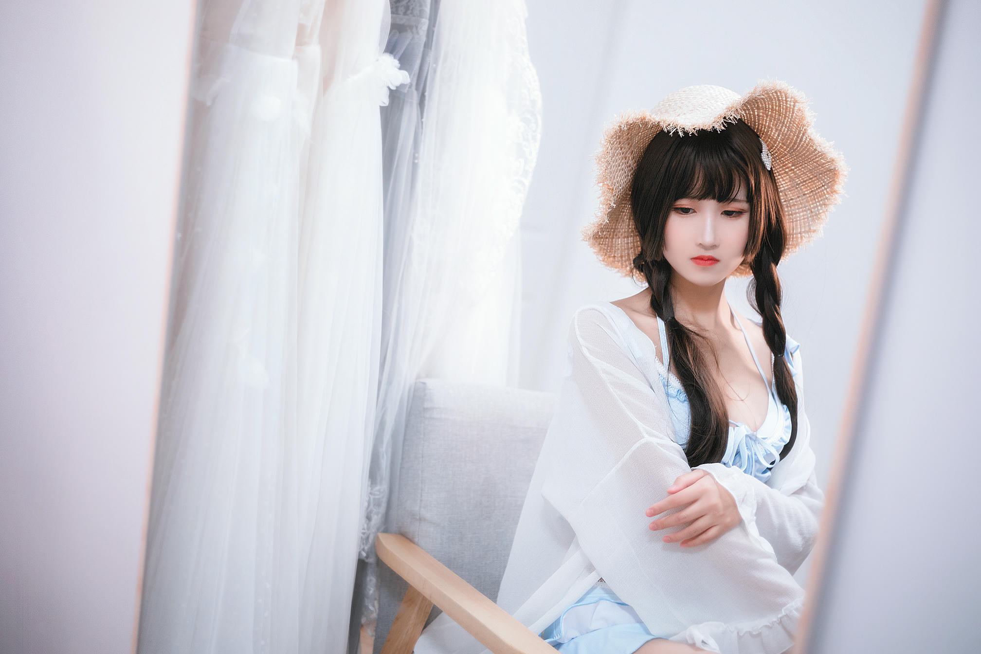 三度_69 NO.020 房间里的夏天 [42P-341MB]_第2集