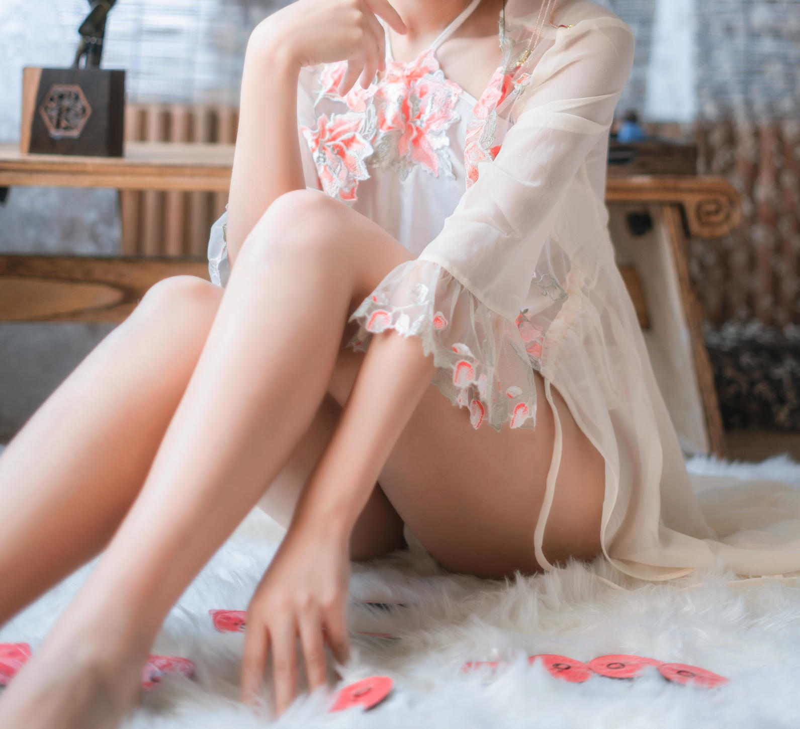 三度_69 NO.025 肚兜 [32P-214MB]_第1集