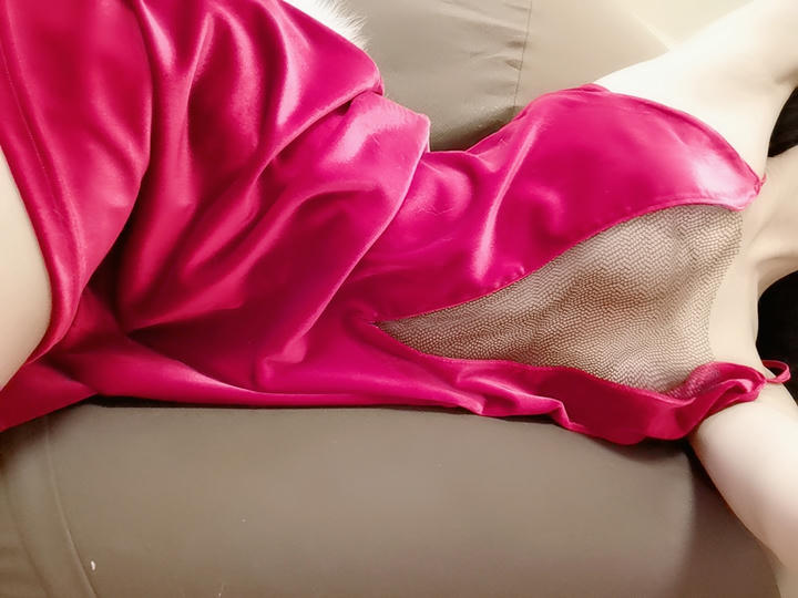 三度_69 NO.031 酒红睡裙自拍 [9P-7MB]_第1集