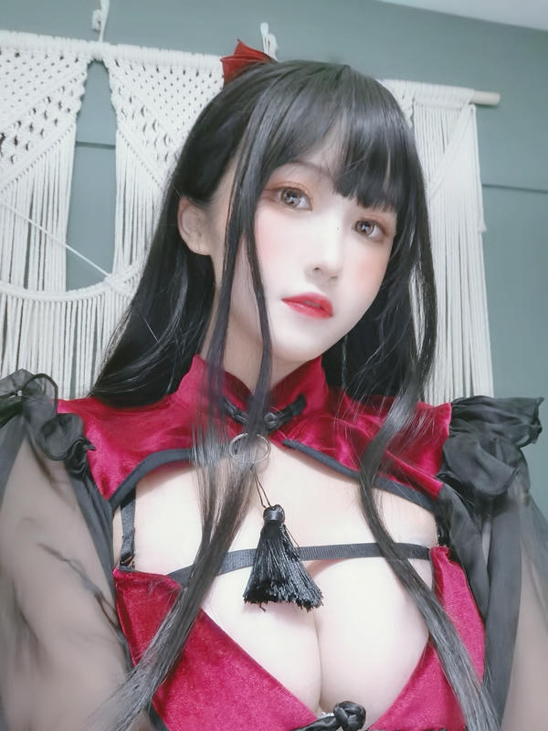 三度_69 NO.032 勒肉旗袍 [26P-288MB]-自拍_第1集