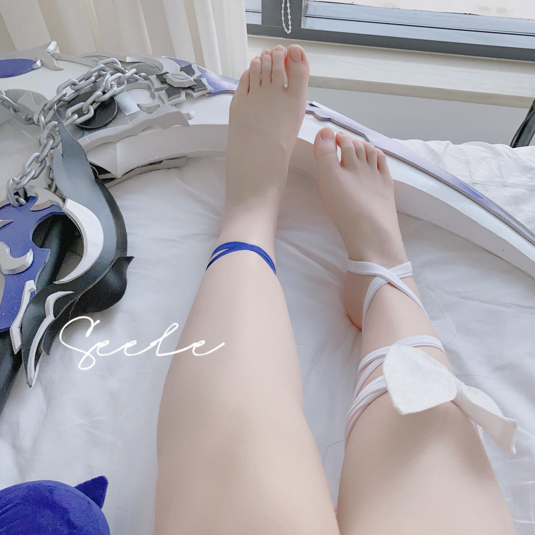 吃货麦麦w-Seele麦麦 NO.001 彼岸浪花 [82P 460MB]_第1集