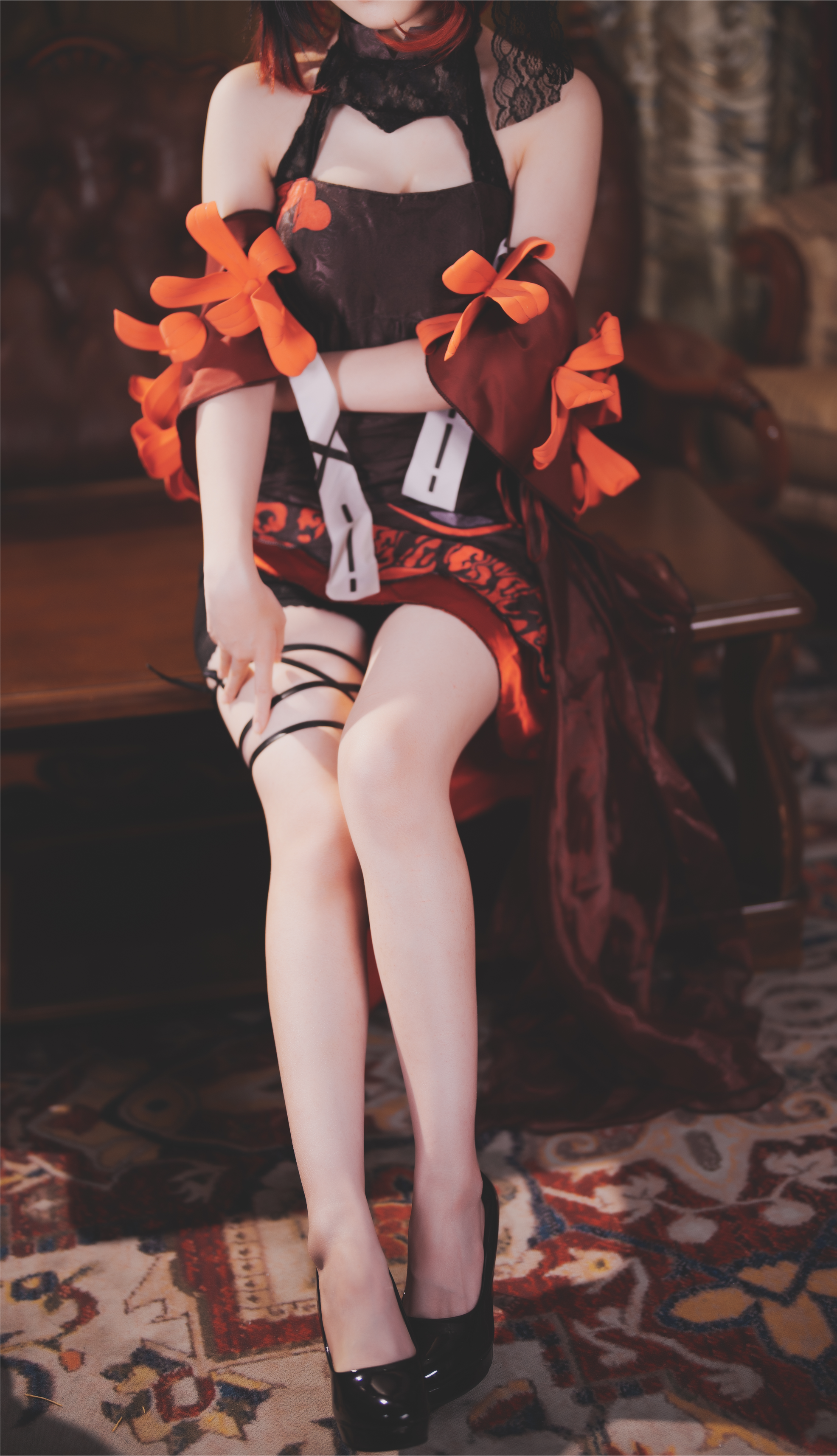 吃货麦麦w-Seele麦麦 NO.002 黑希旗袍物语 [61P8V 976MB]_第1集