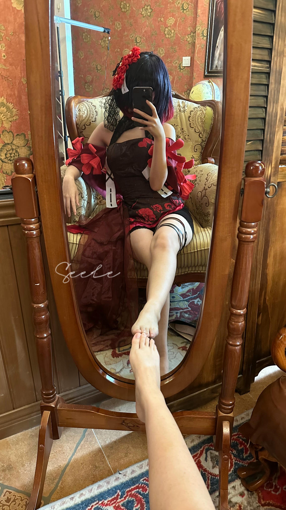 吃货麦麦w-Seele麦麦 NO.002 黑希旗袍物语 [61P8V 976MB]-对镜_第1集