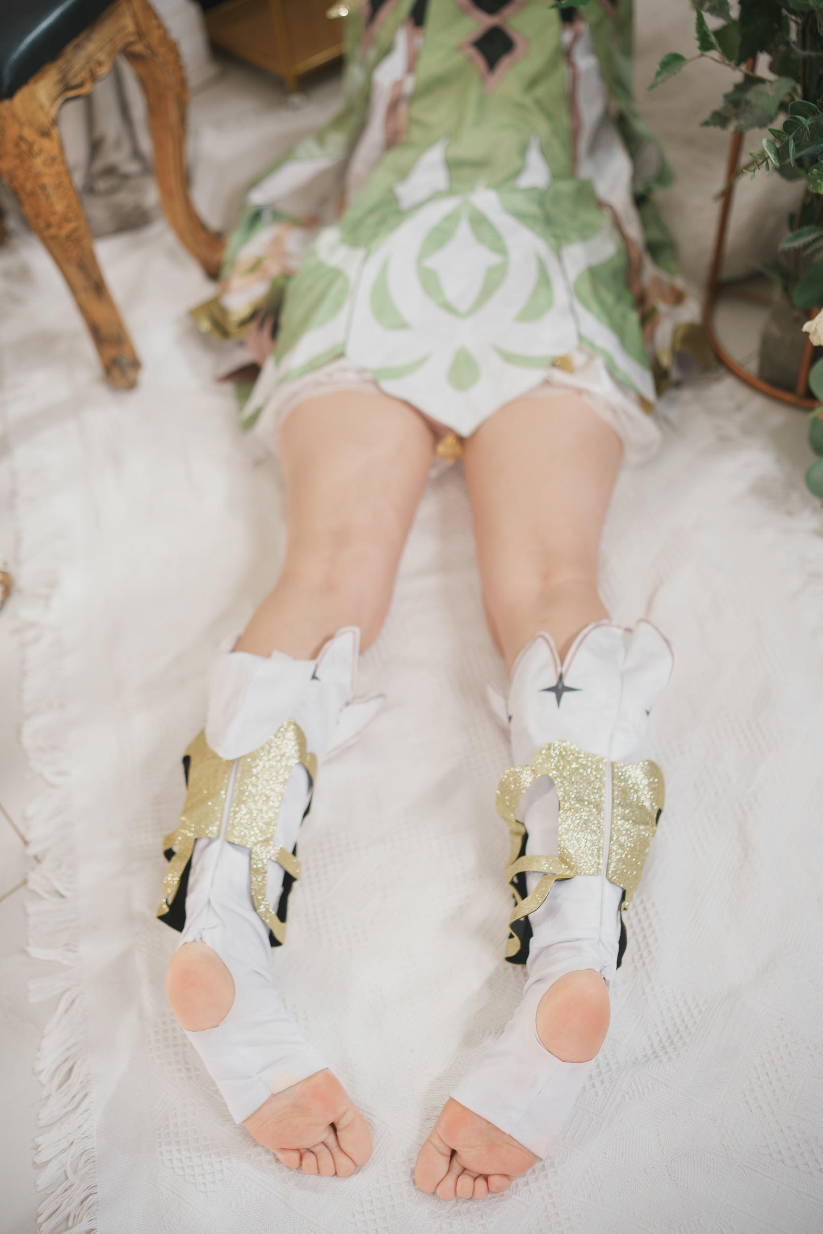 吃货麦麦w-Seele麦麦 NO.003 小草神物语 [35P13V 357MB]_第1集