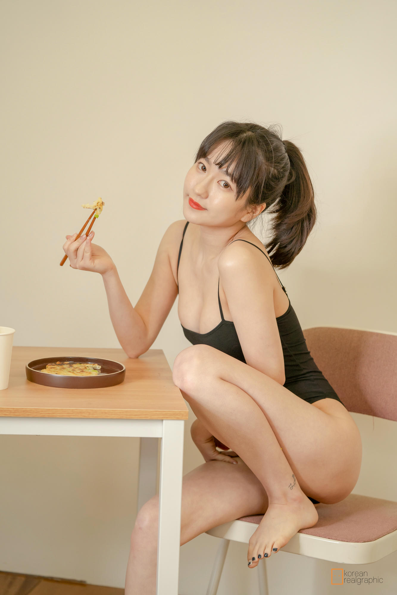 韩国妹子-Sehee (세희) NO.002 [Korean Realgraphic] No.65 Sehee (세희) [36P4V 2.27GB]_第2集