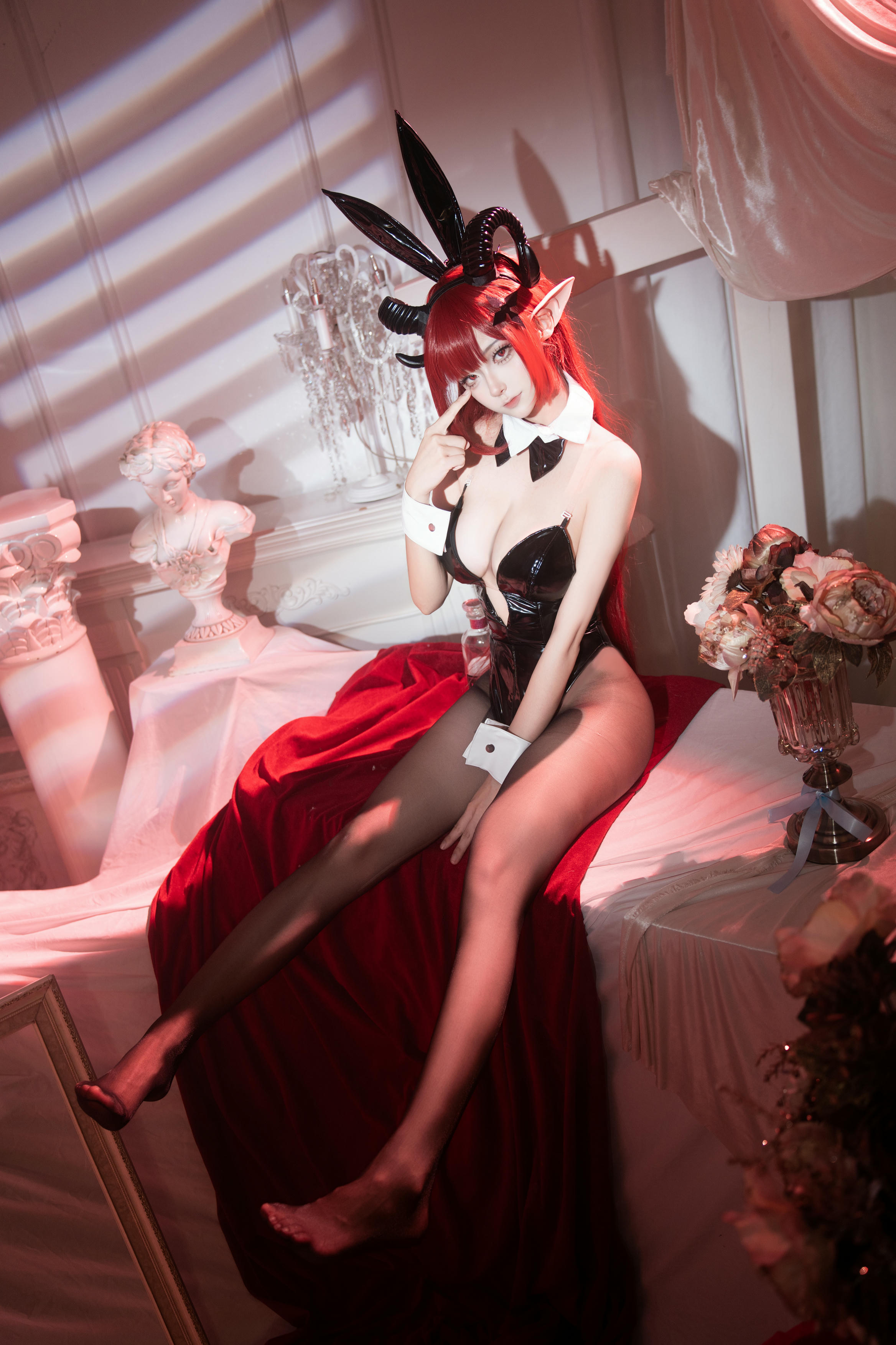 Seya-狮砸 NO.024 2025年01月限定 碧蓝航线 兴登堡 [12P 133MB]_第1集