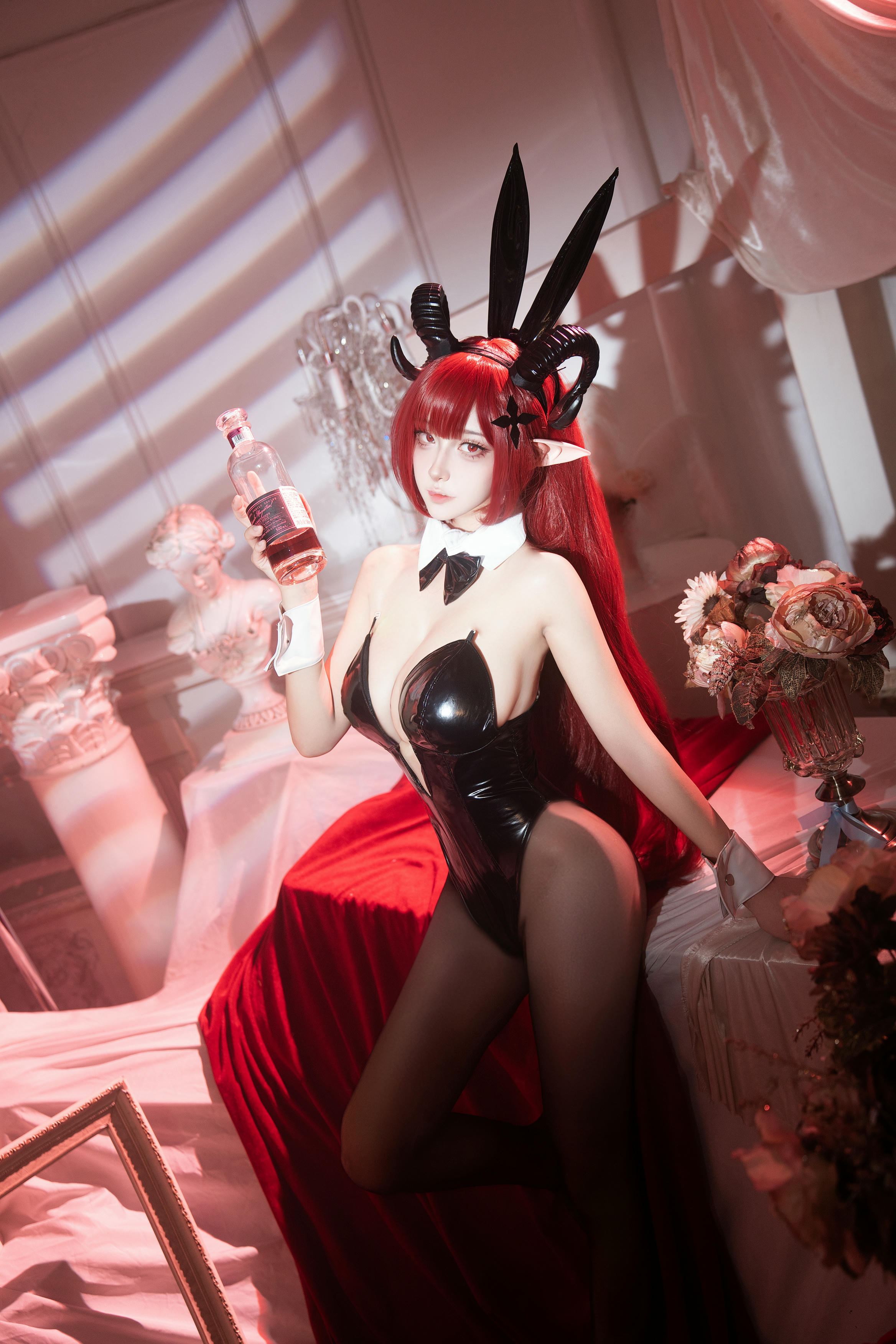 Seya-狮砸 NO.024 2025年01月限定 碧蓝航线 兴登堡 [12P 133MB]_第1集