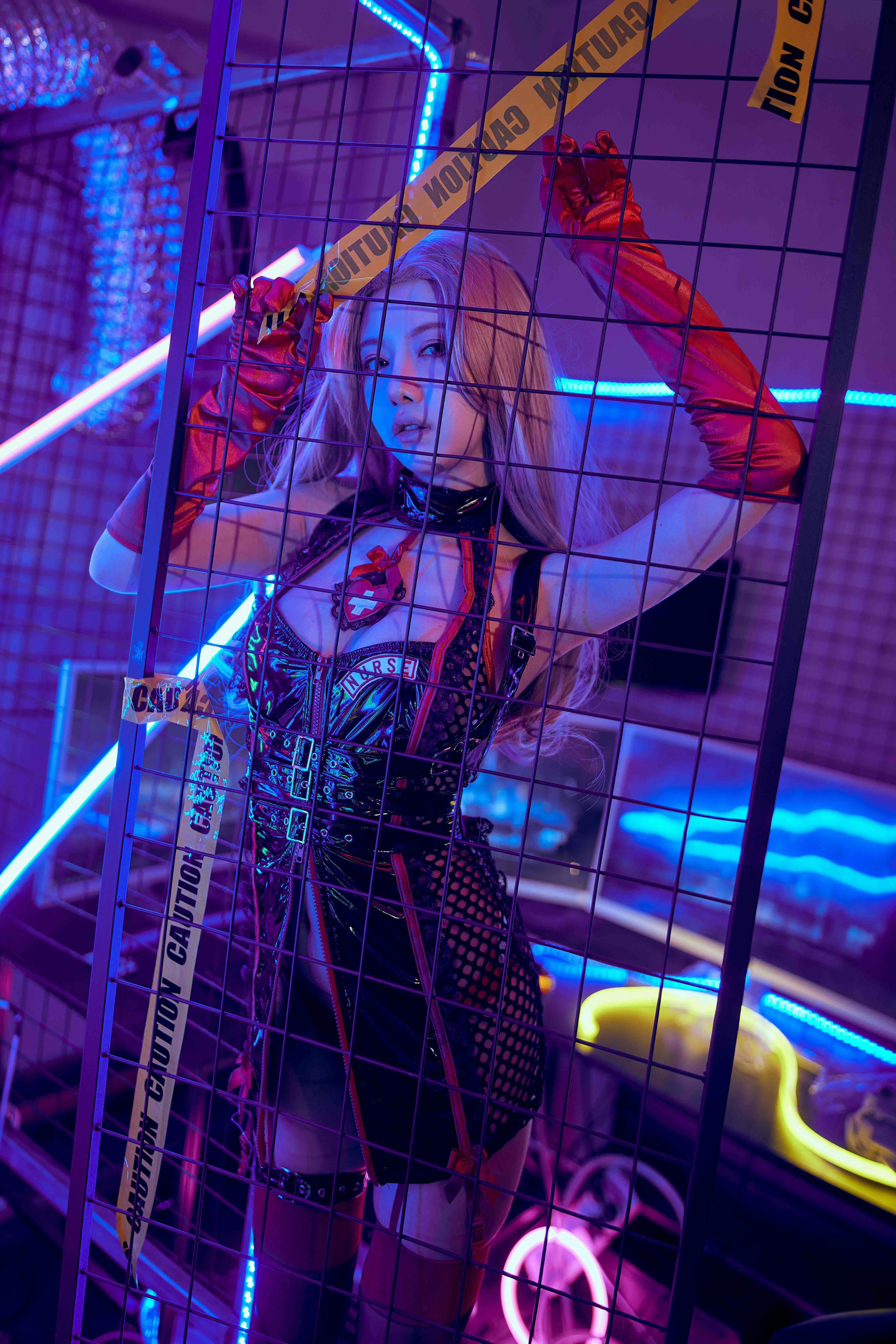 Shika小鹿鹿 NO.108 特工护士 [28P 161MB]_第1集