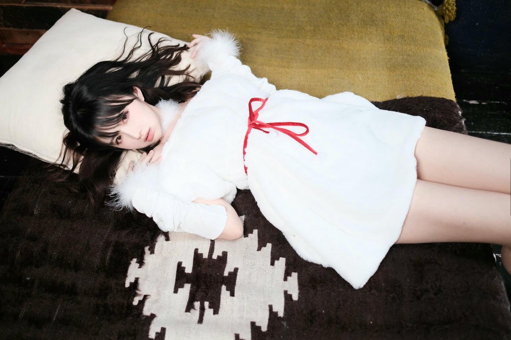 Shika小鹿鹿 NO.109 圣诞4套自拍 [42P-105MB]_第1集