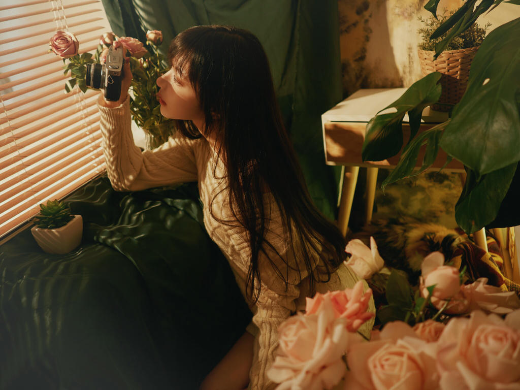 Shika小鹿鹿 NO.001 20万粉丝福利 [23P-190MB]_第1集