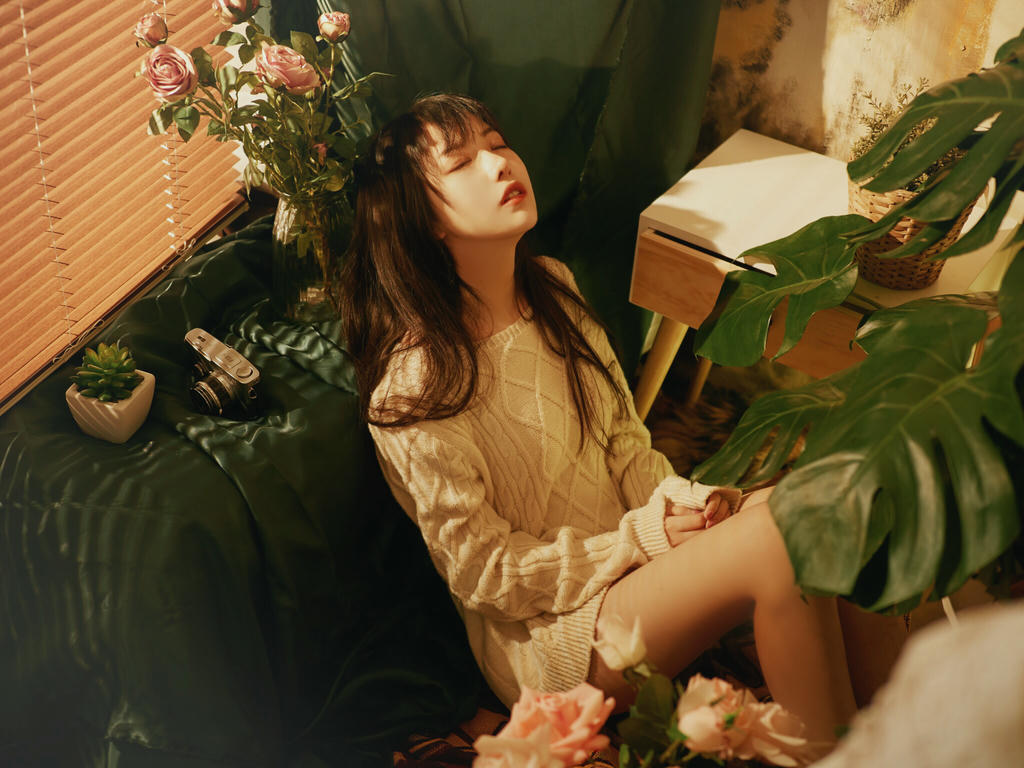 Shika小鹿鹿 NO.001 20万粉丝福利 [23P-190MB]_第1集