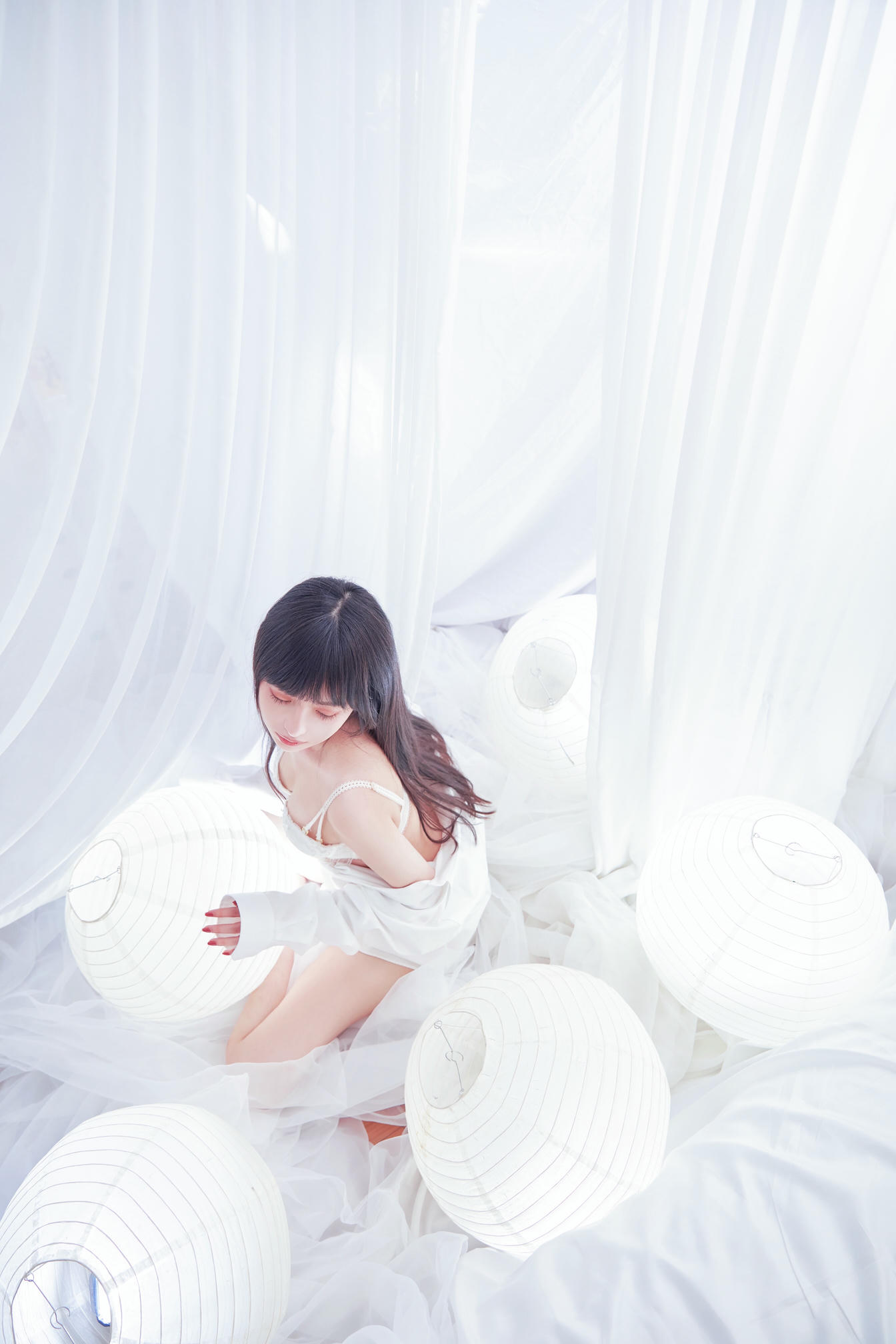 Shika小鹿鹿 NO.019 纯白 [18P-36MB]_第1集