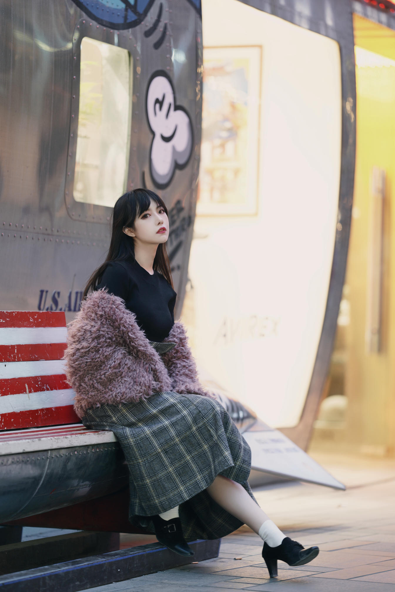 Shika小鹿鹿 NO.032 三里屯街拍 [31P-301MB]_第1集