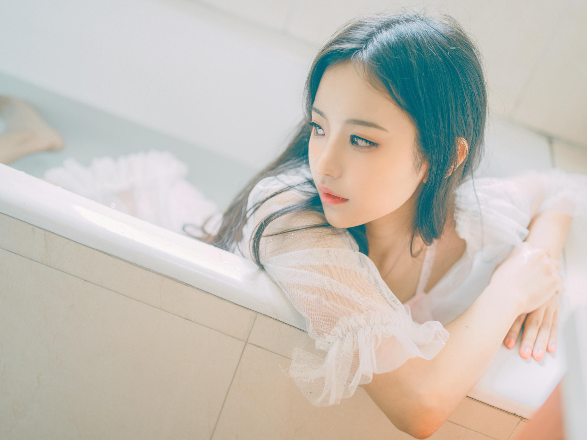 Shika小鹿鹿 NO.048 浴池 [9P-34MB]_第1集