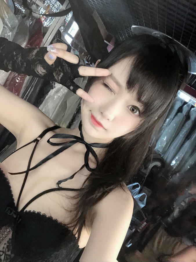 Shika小鹿鹿 NO.051 妄想天国 真爱版 [24P3V-48MB]_第1集