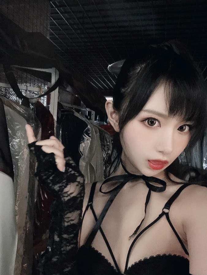 Shika小鹿鹿 NO.051 妄想天国 真爱版 [24P3V-48MB]_第1集