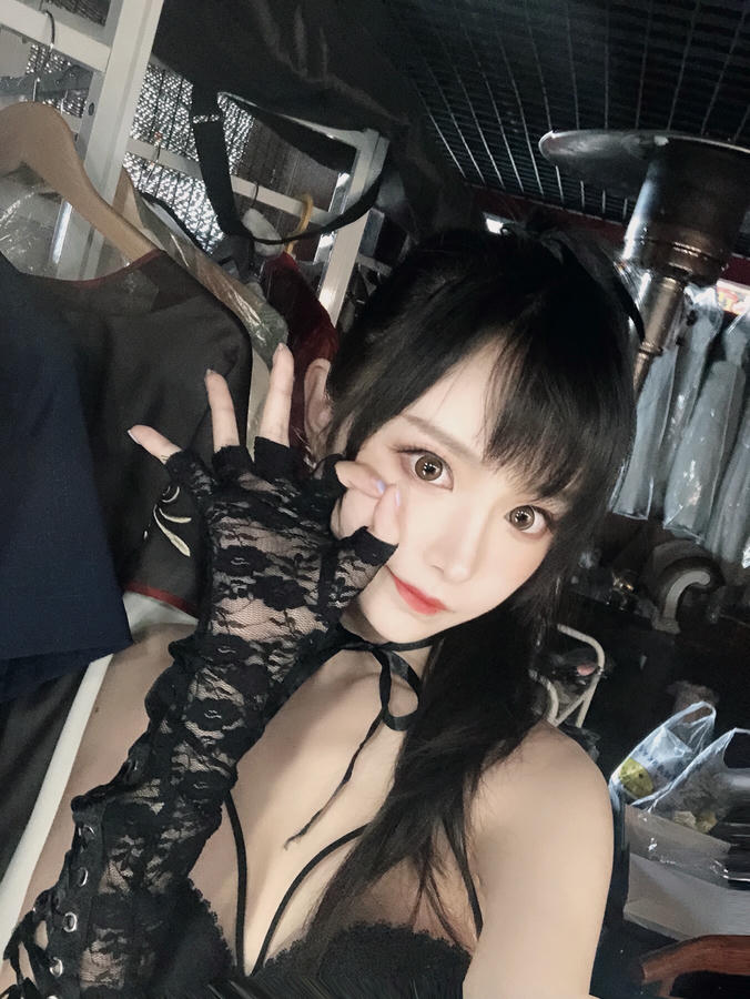 Shika小鹿鹿 NO.051 妄想天国 真爱版 [24P3V-48MB]_第1集