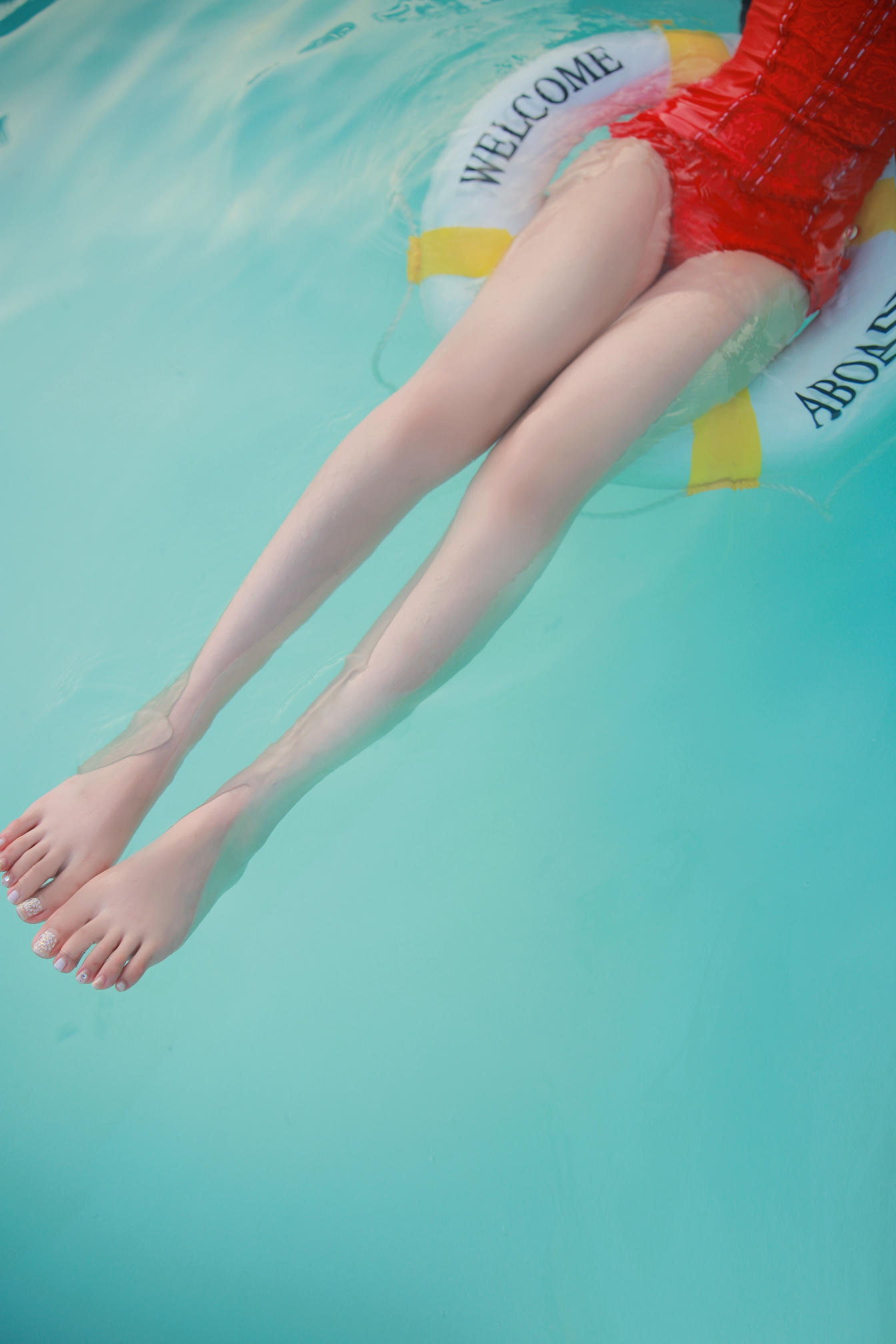 Shika小鹿鹿 NO.081 泳装 [63P-107MB]_第1集