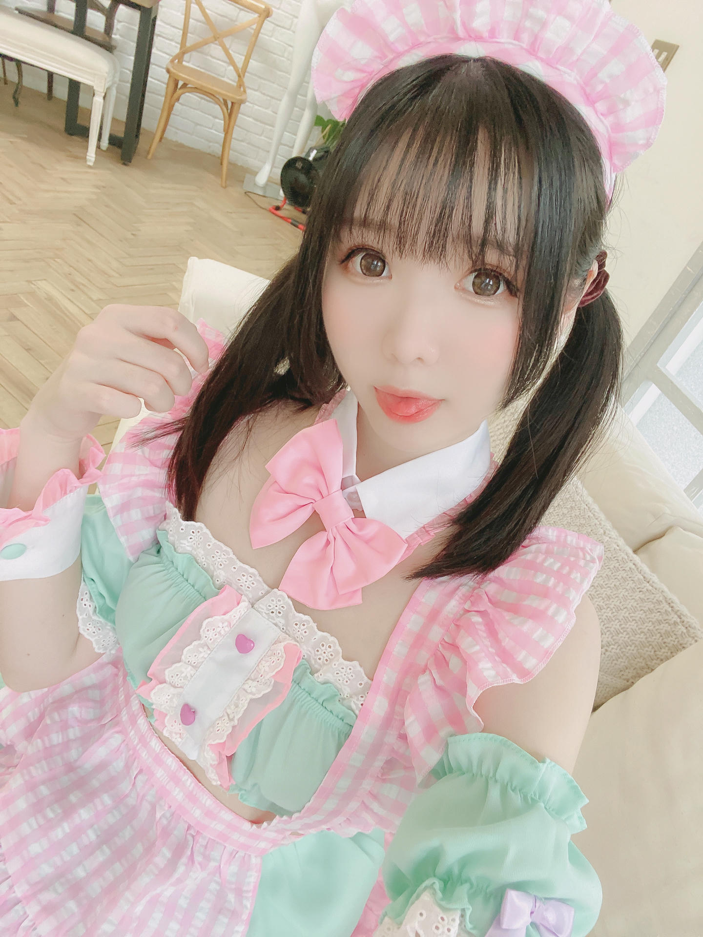 霜月shimo NO.075 Fantia 2022年06月会员合集(6期) [122P-990MB]-2022-06-06 6月🧡 [24P-183MB]_第1集